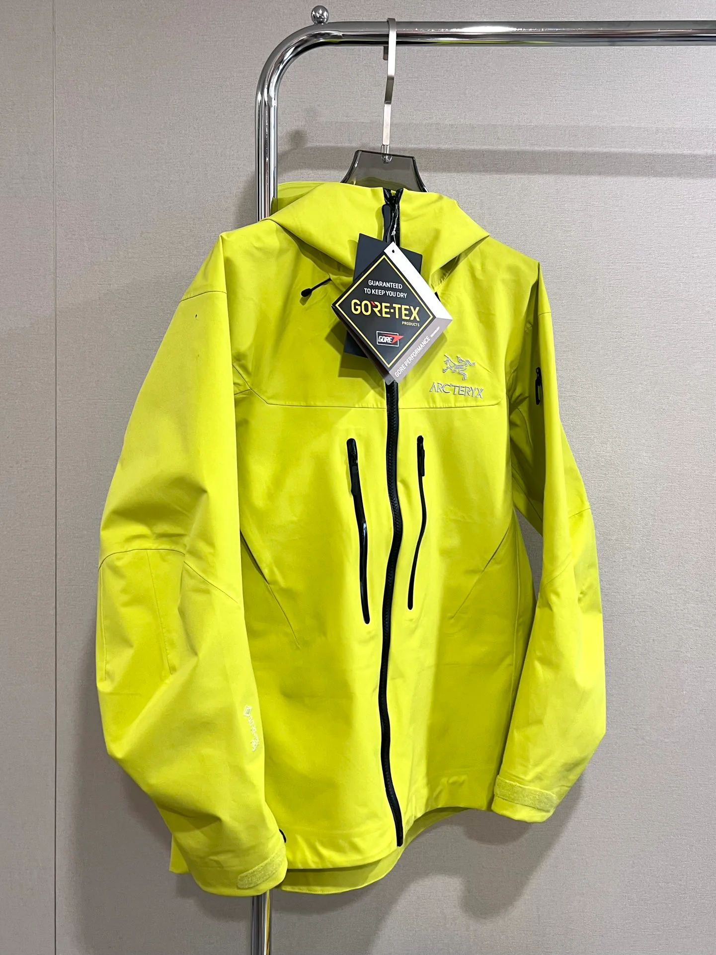 Куртки Женские Arcteryx Куртки Женские Arcteryx