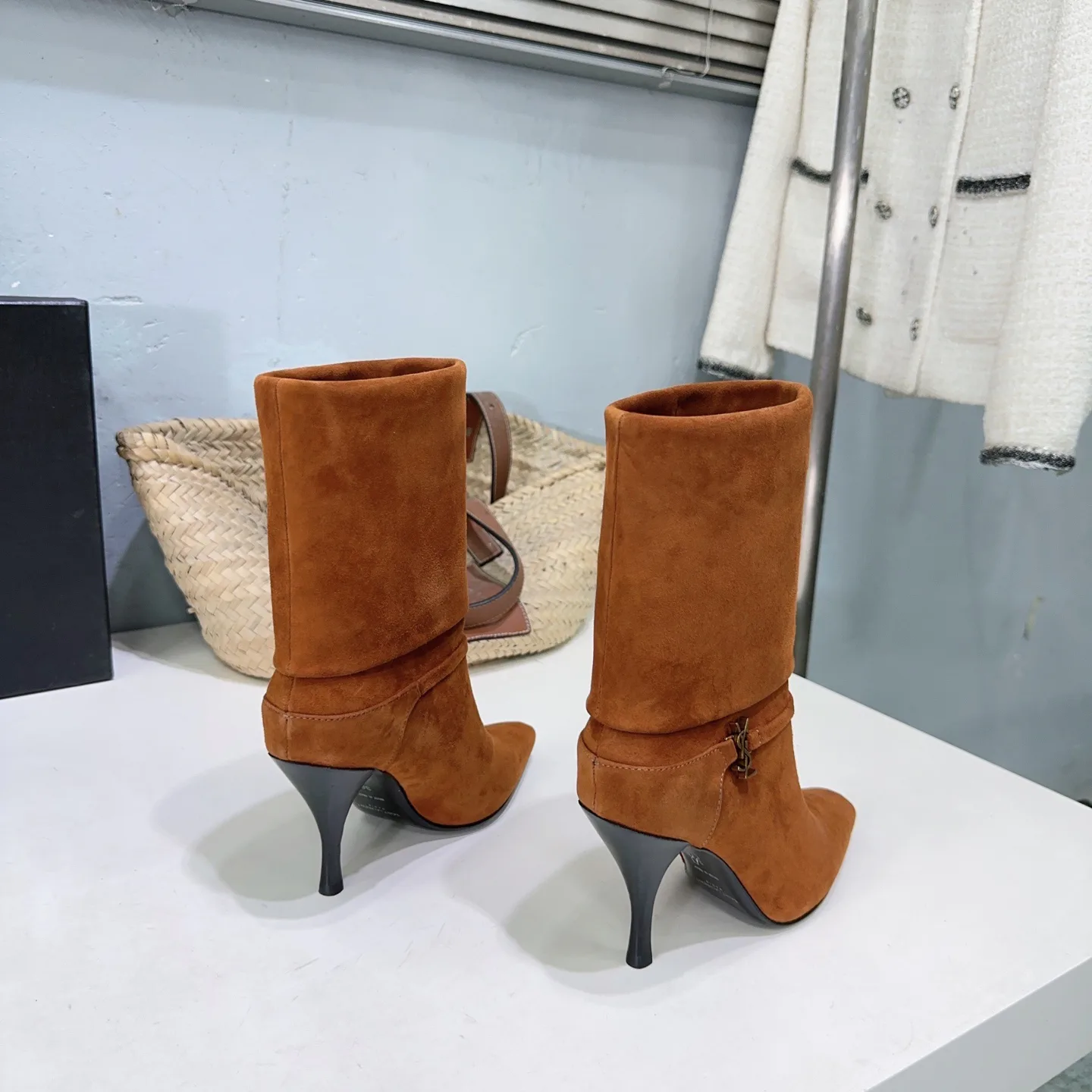 Ботильоны Женские Saint Laurent 19038977