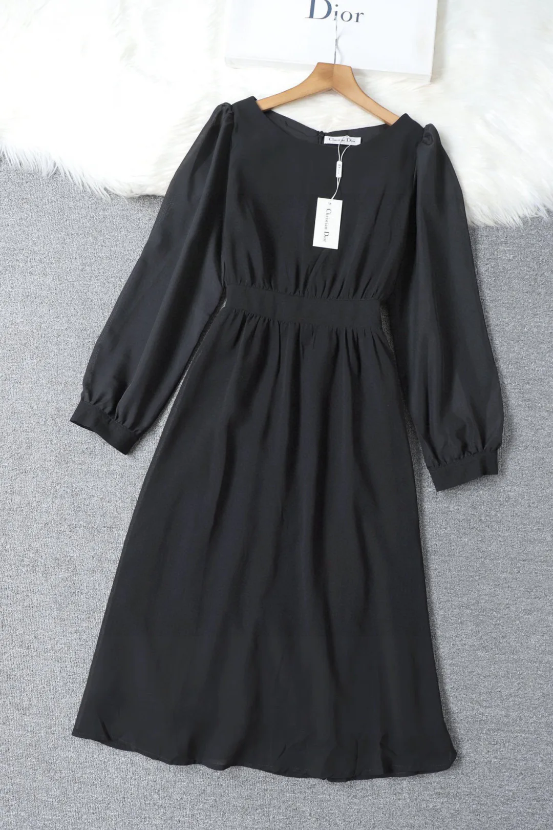 Платья Женские Christian Dior 19076748