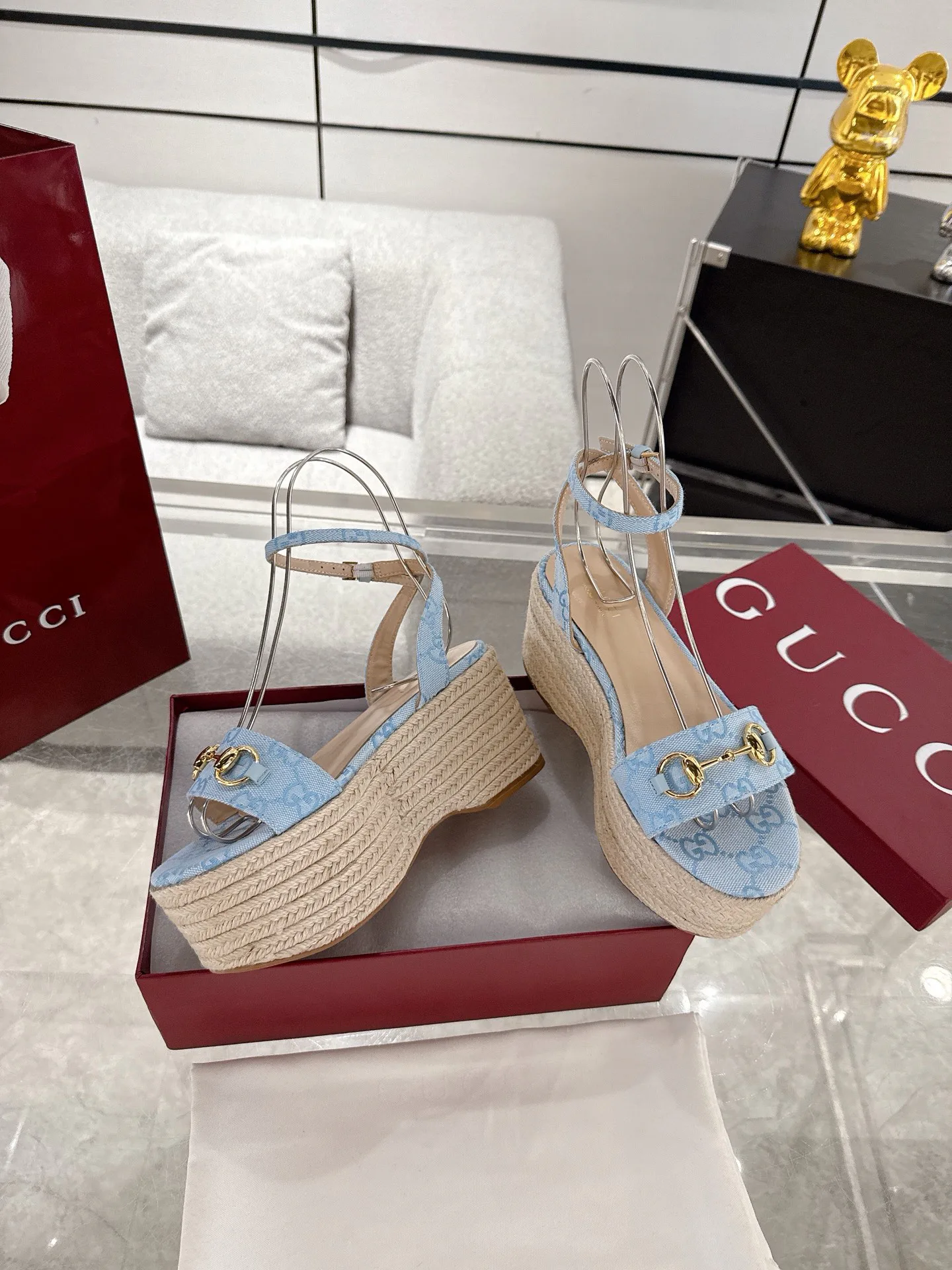 Босоножки Женские Gucci 67043