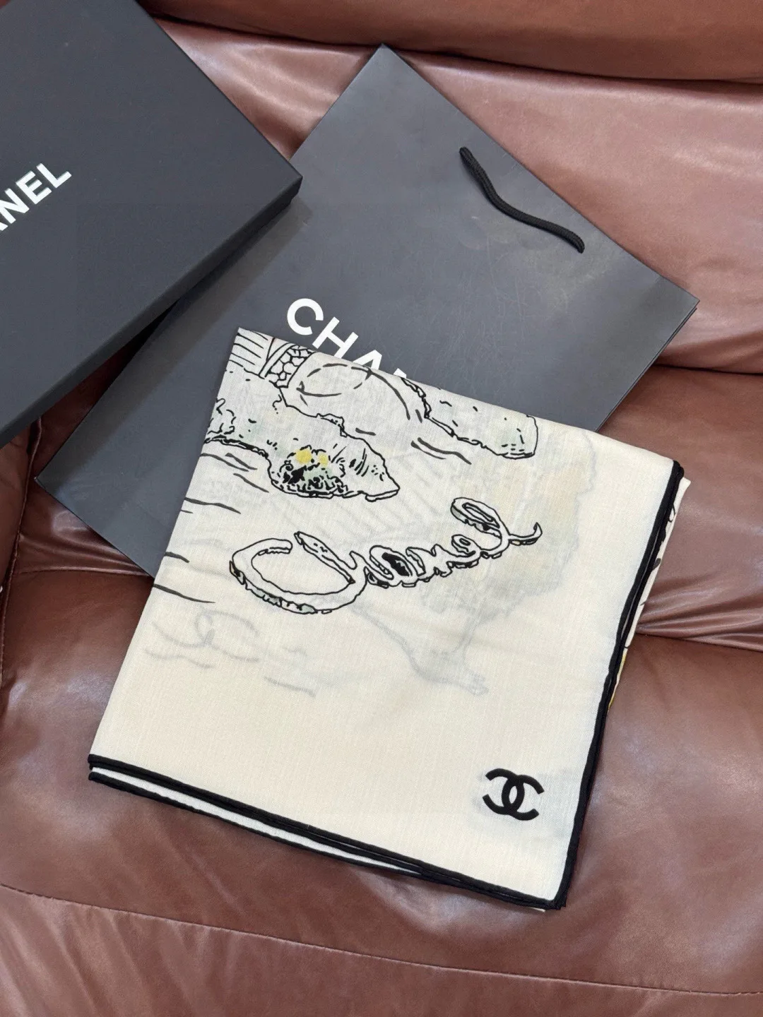 Шарфы Chanel 8984512