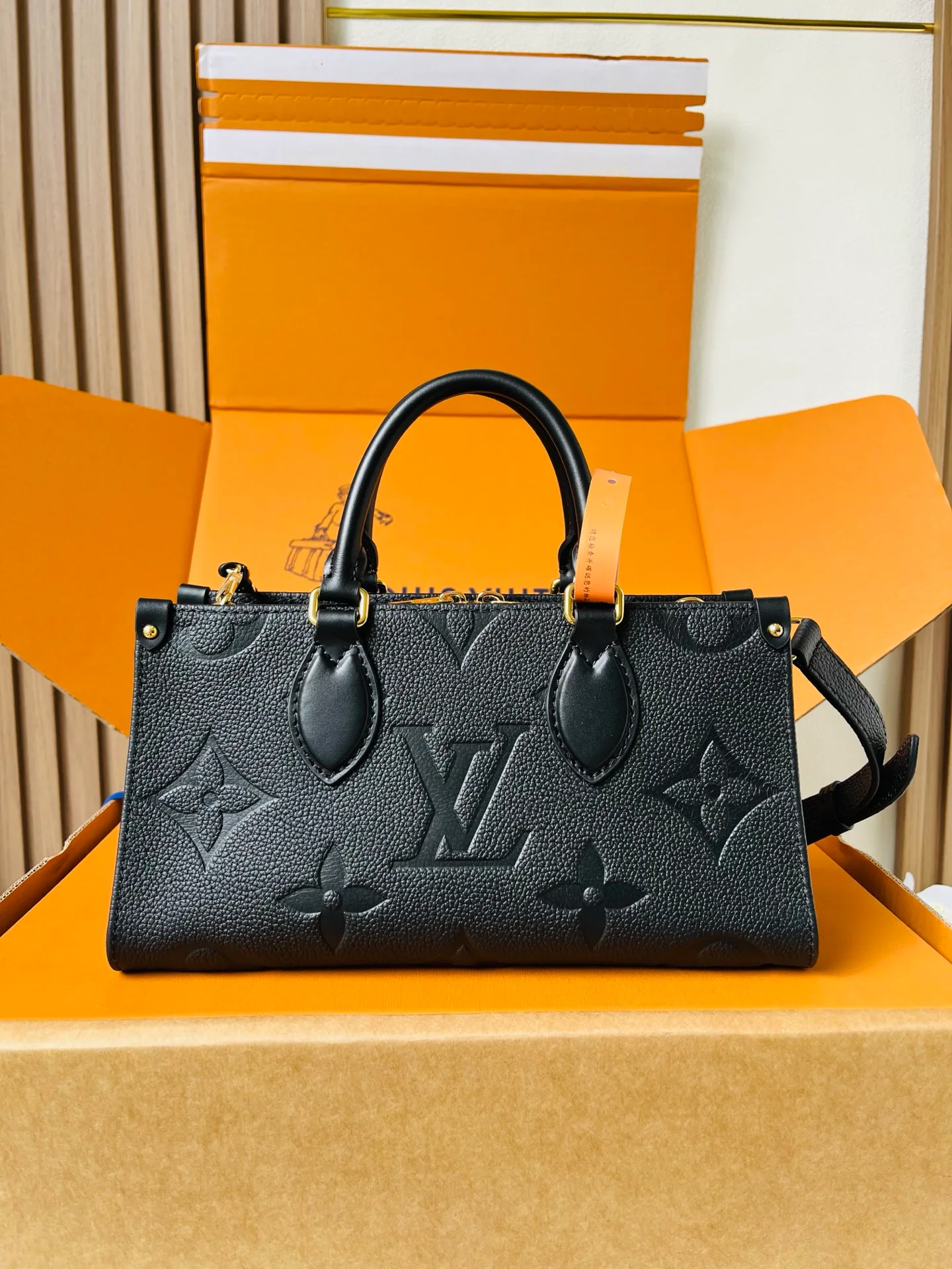 Классические Сумки Женские Louis Vuitton 12860030