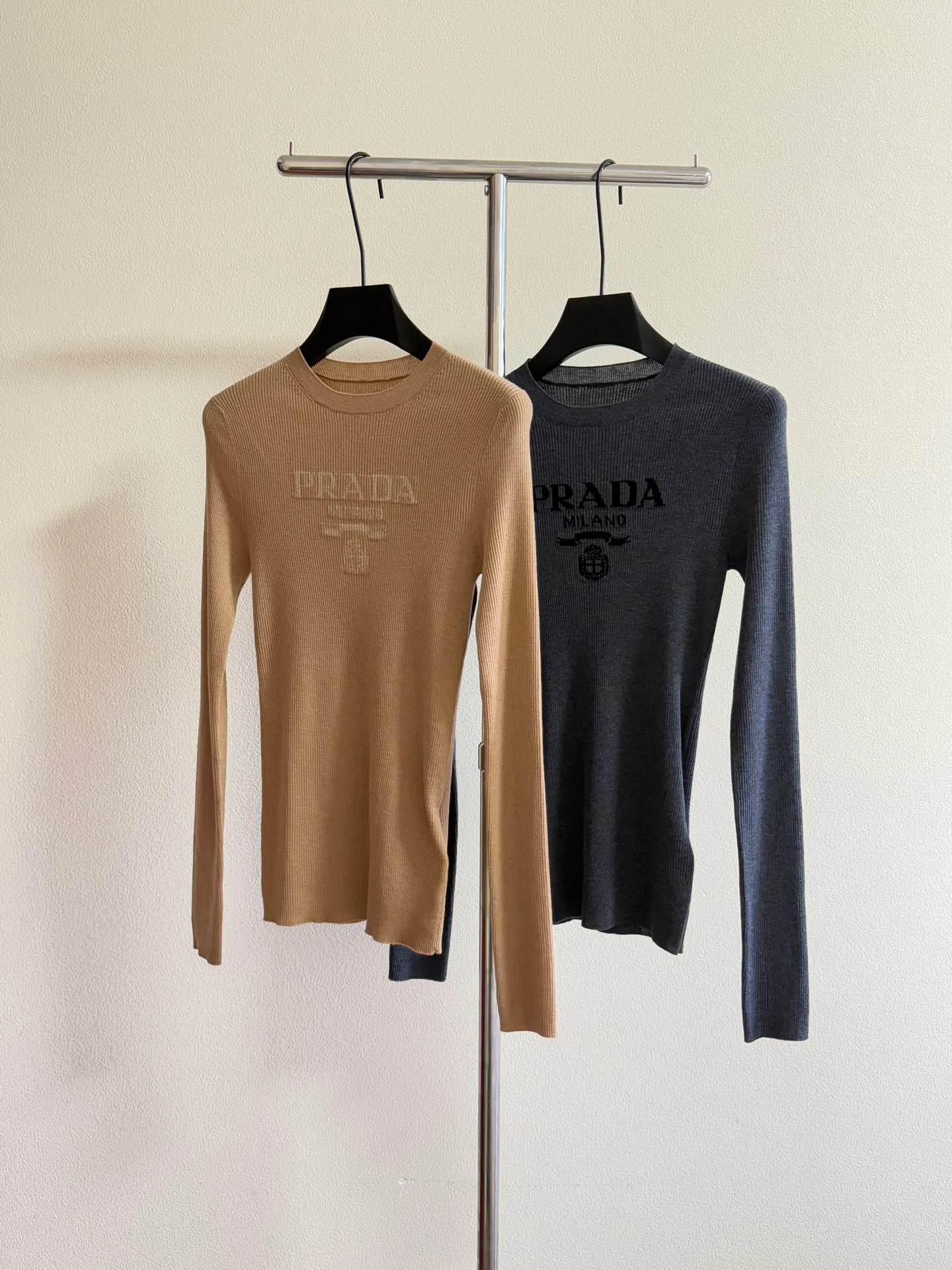 Джемперы Женские Prada 178559