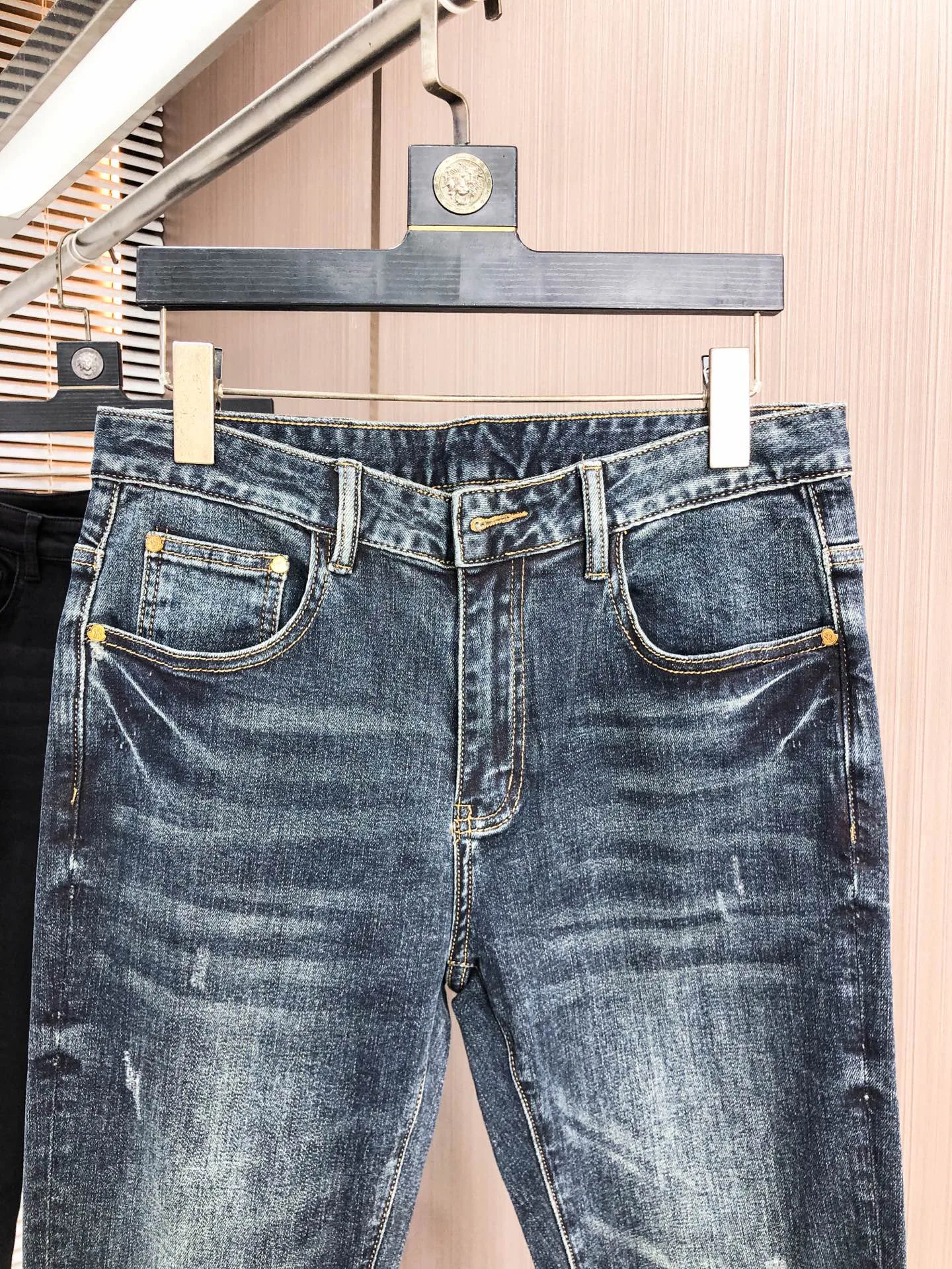 Джинсы Мужские Moncler 6046267
