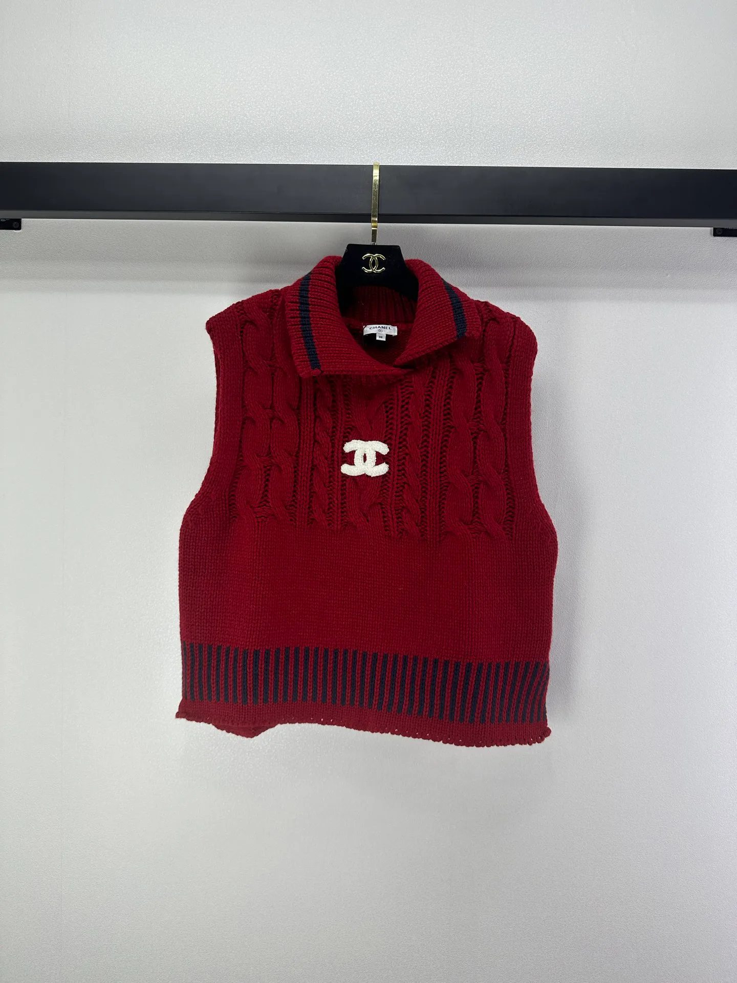 Жилеты Женские Chanel 1392391
