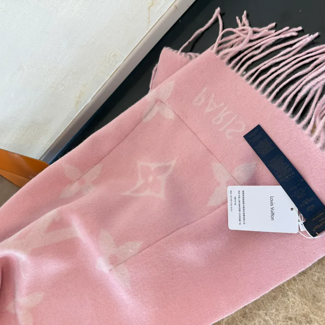 Шарфы Louis Vuitton 262415