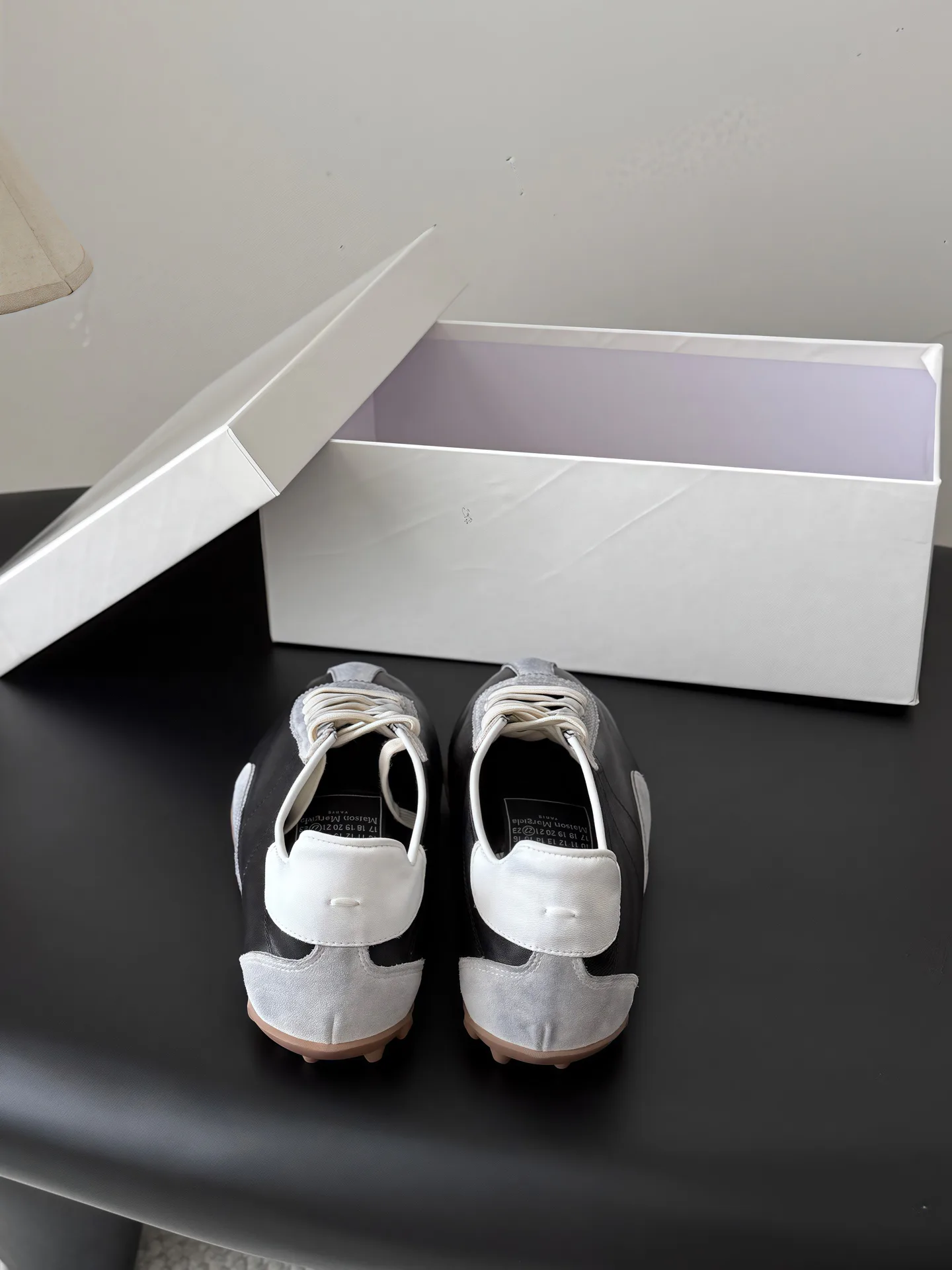 Кроссовки Женские Maison Margiela 17526753