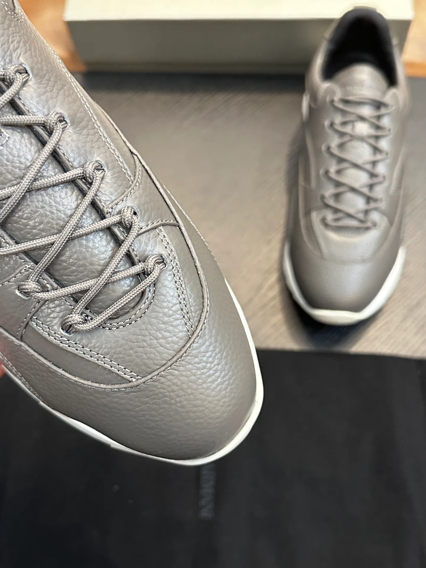 Кроссовки Мужские Armani 10490095