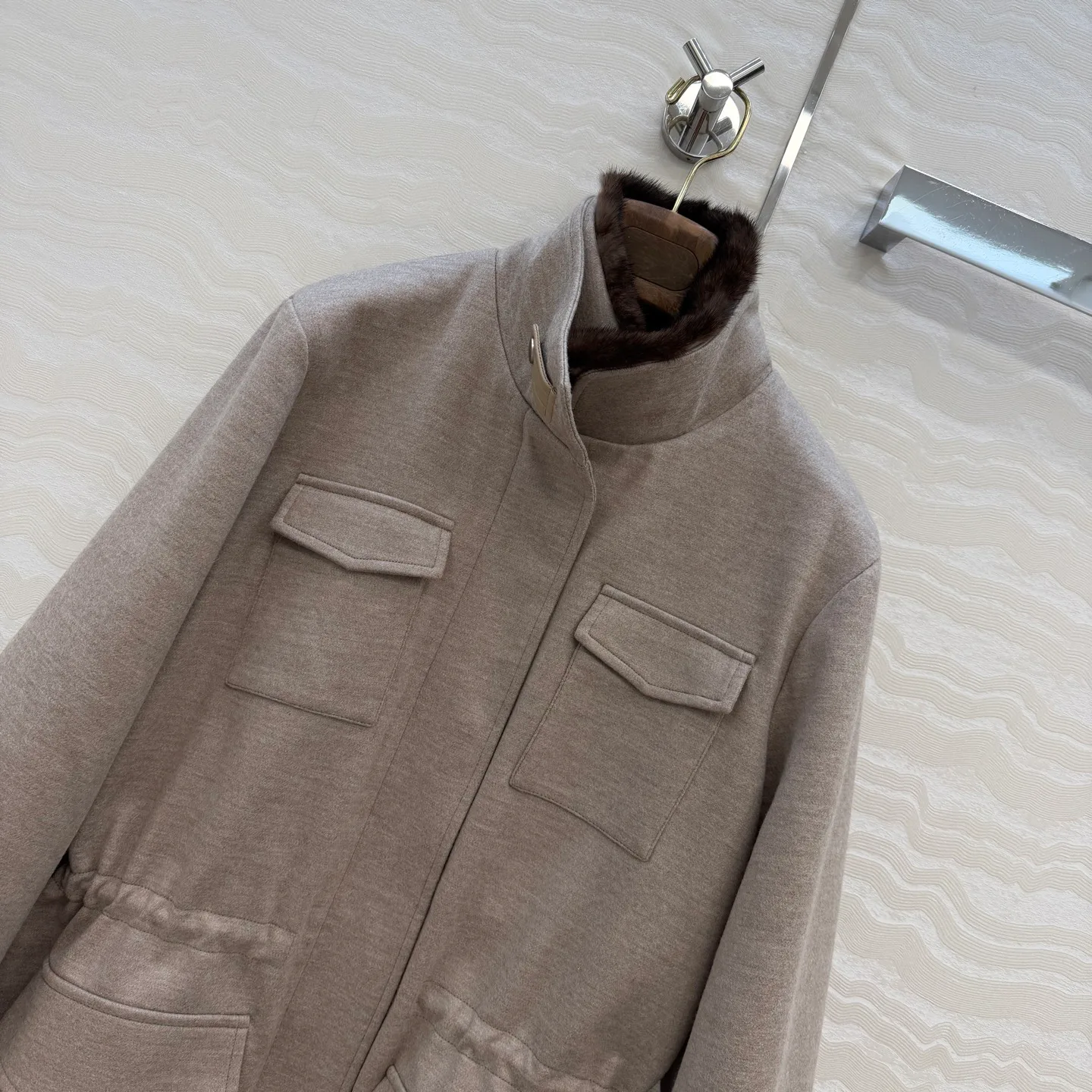 Куртки И Пуховики Женские Loro Piana 18115106