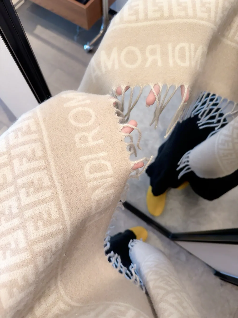 Шарфы Fendi 163704