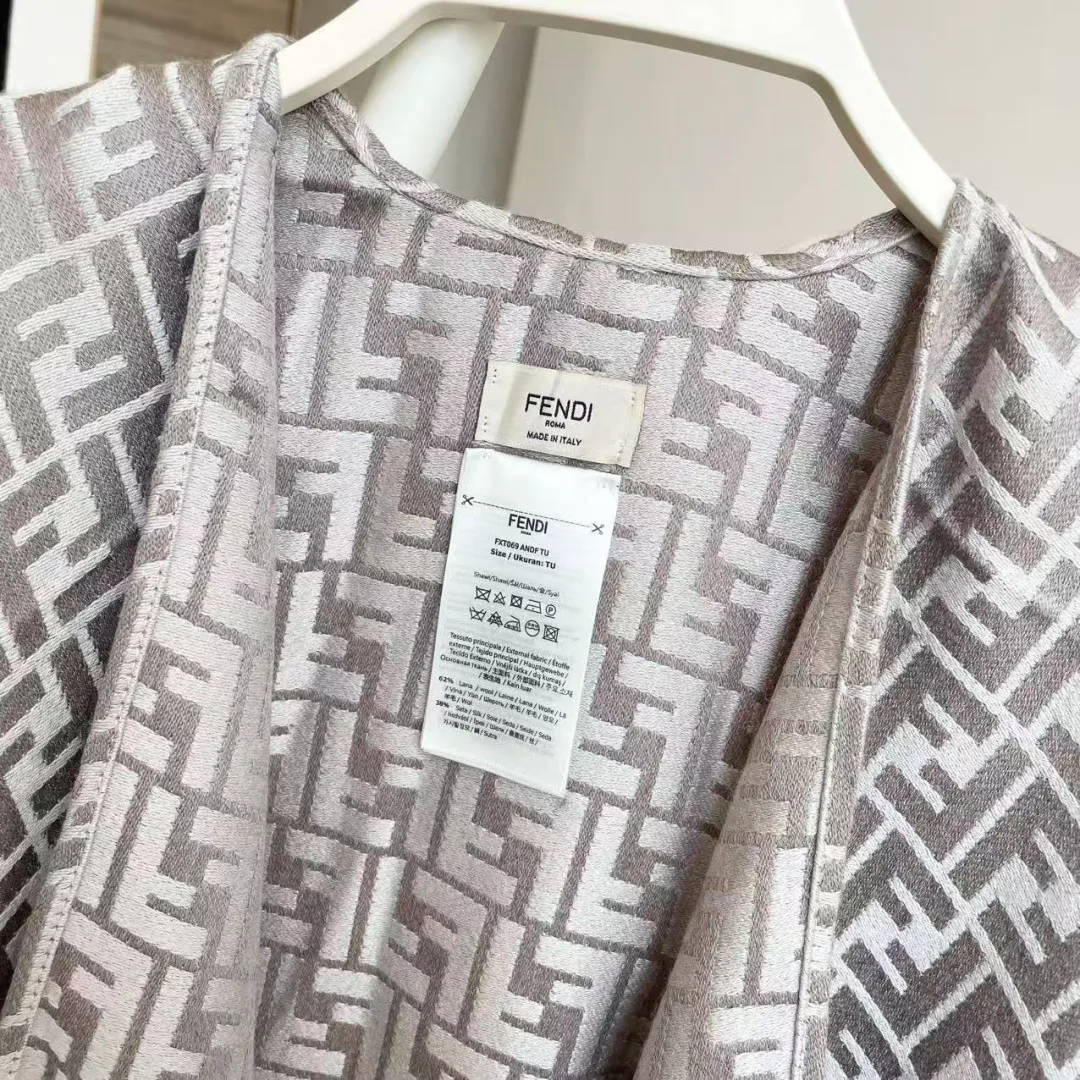 Пальто Женские Fendi 1723162