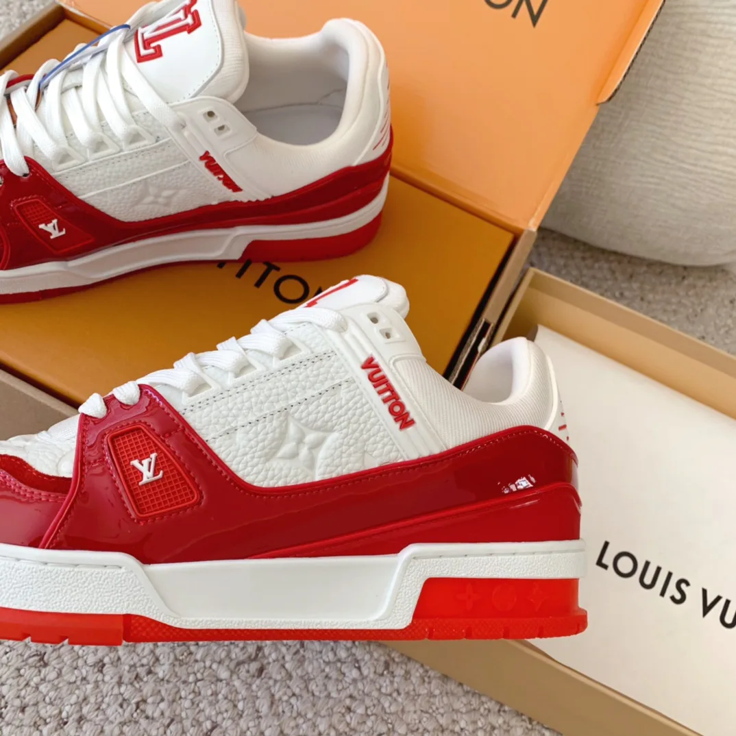 Кроссовки Женские Louis Vuitton 10290619