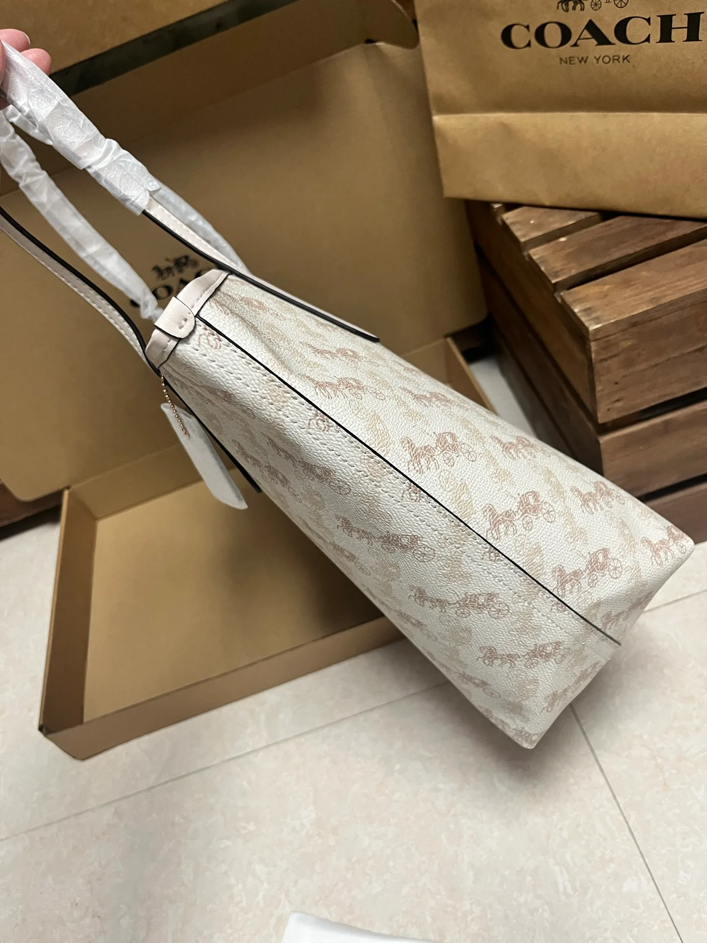 Классические Сумки Женские Coach 11603699