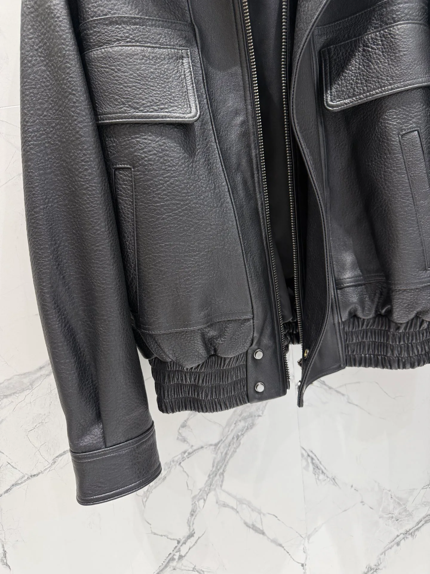 Кожаные Куртки И Дублёнки Женские Saint Laurent 18151074