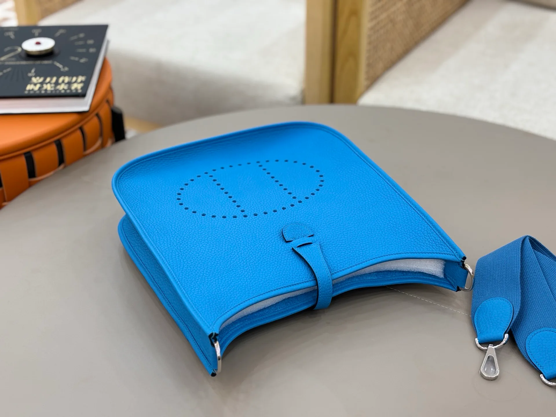 Сумки На Ремне Женские Hermes 6649352