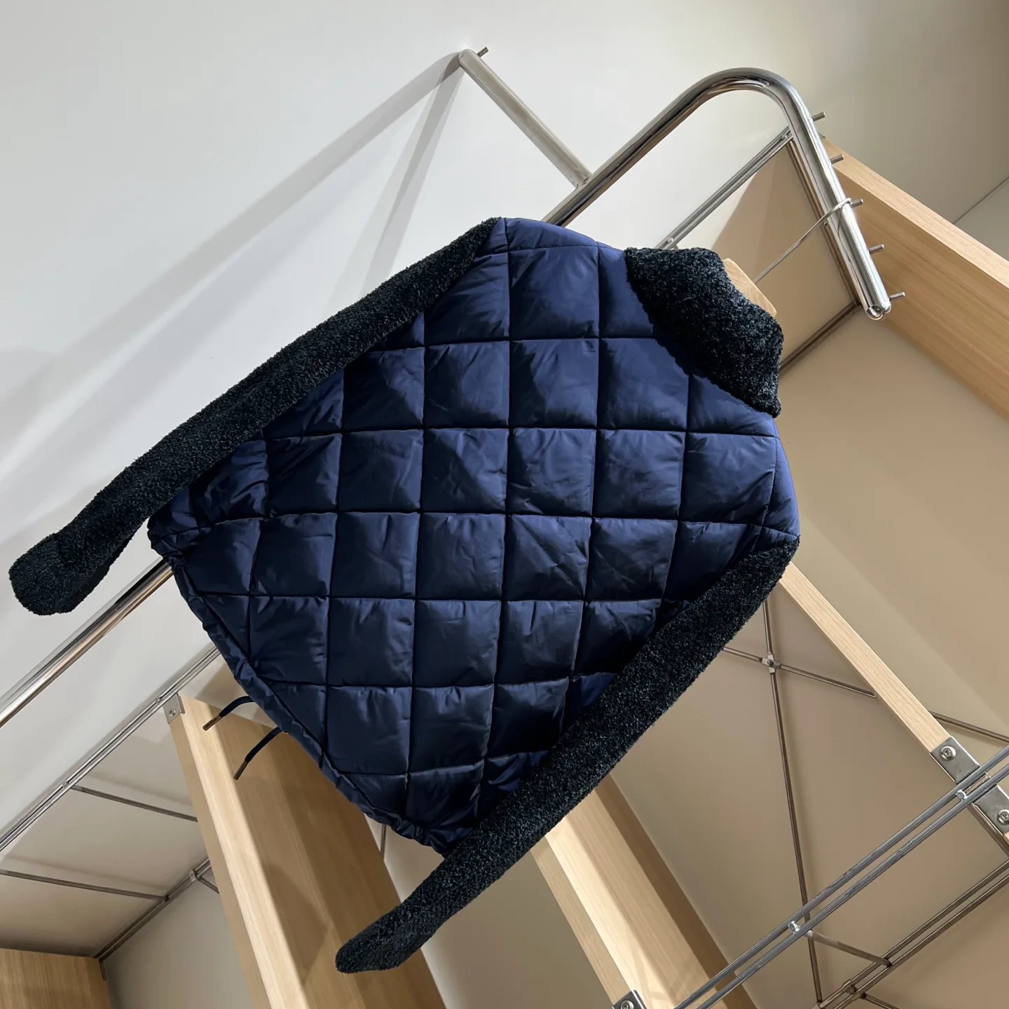 Куртки И Пуховики Женские Moncler 18188619