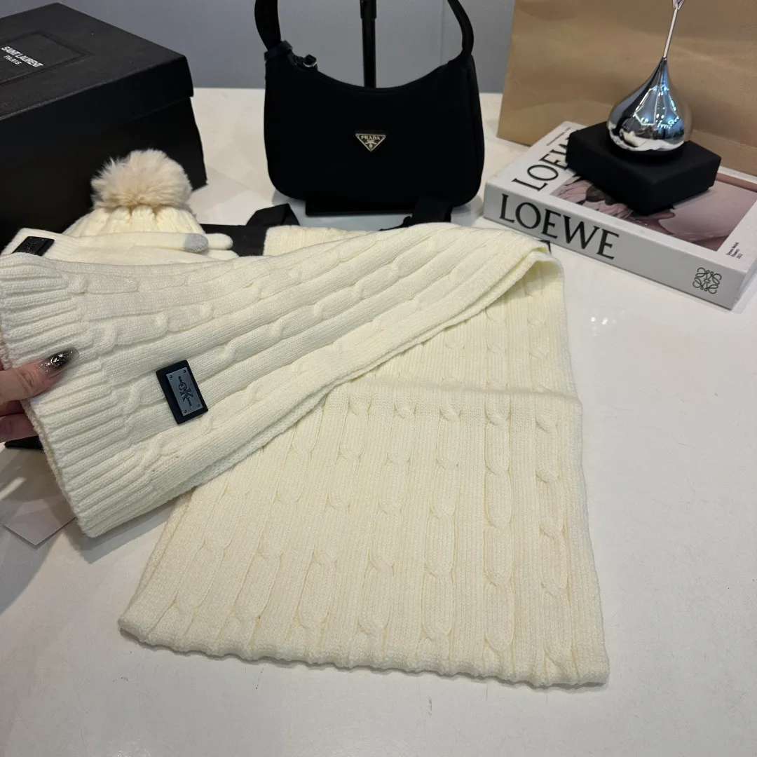 Головные Уборы Calvin Klein 420569