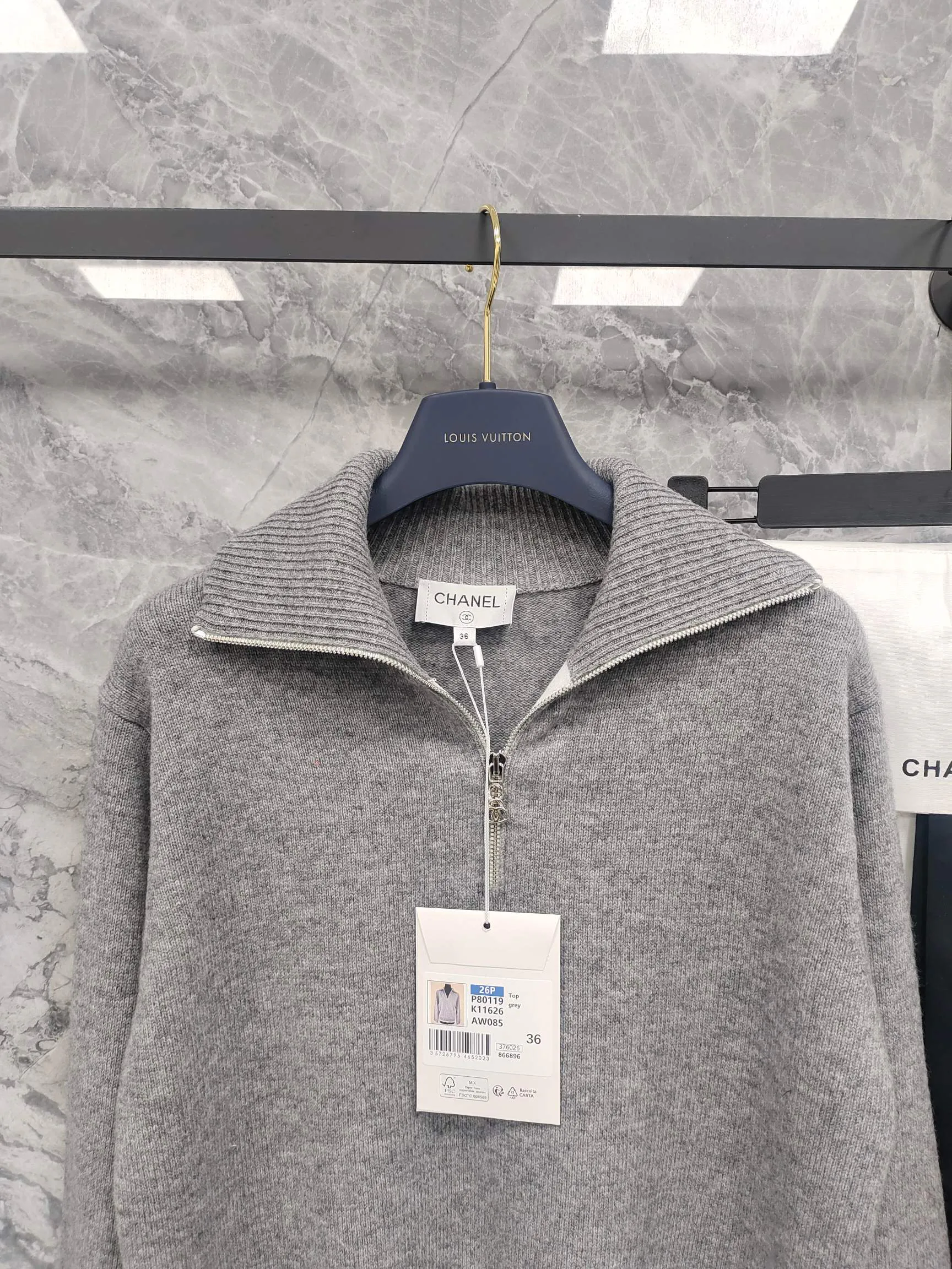 Джемперы И Свитеры Женские Chanel 11873577