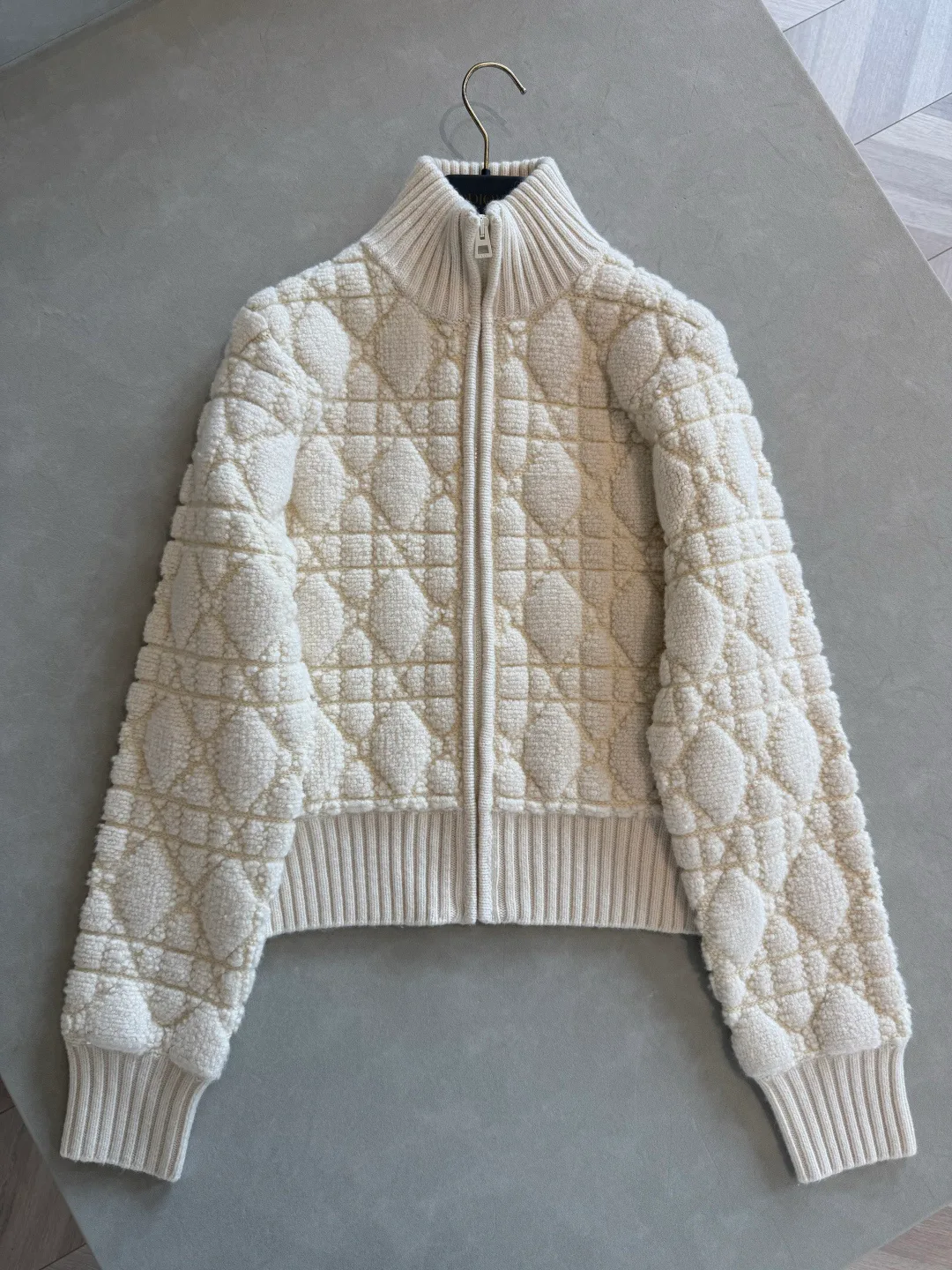 Куртки И Пуховики Женские Christian Dior 18869467
