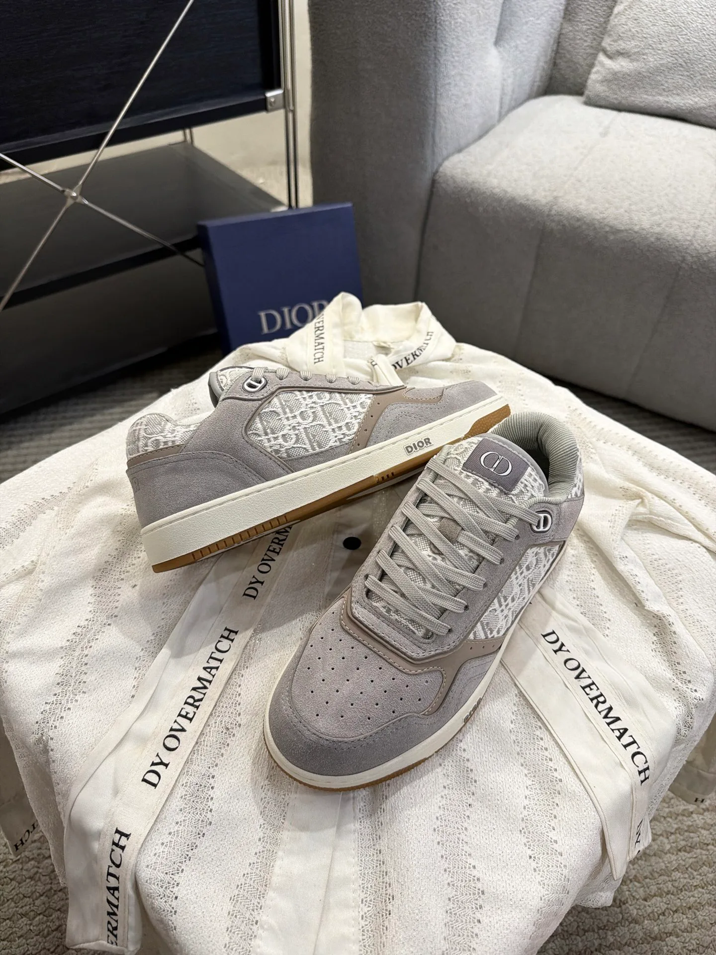 Кроссовки Женские Christian Dior 18233132
