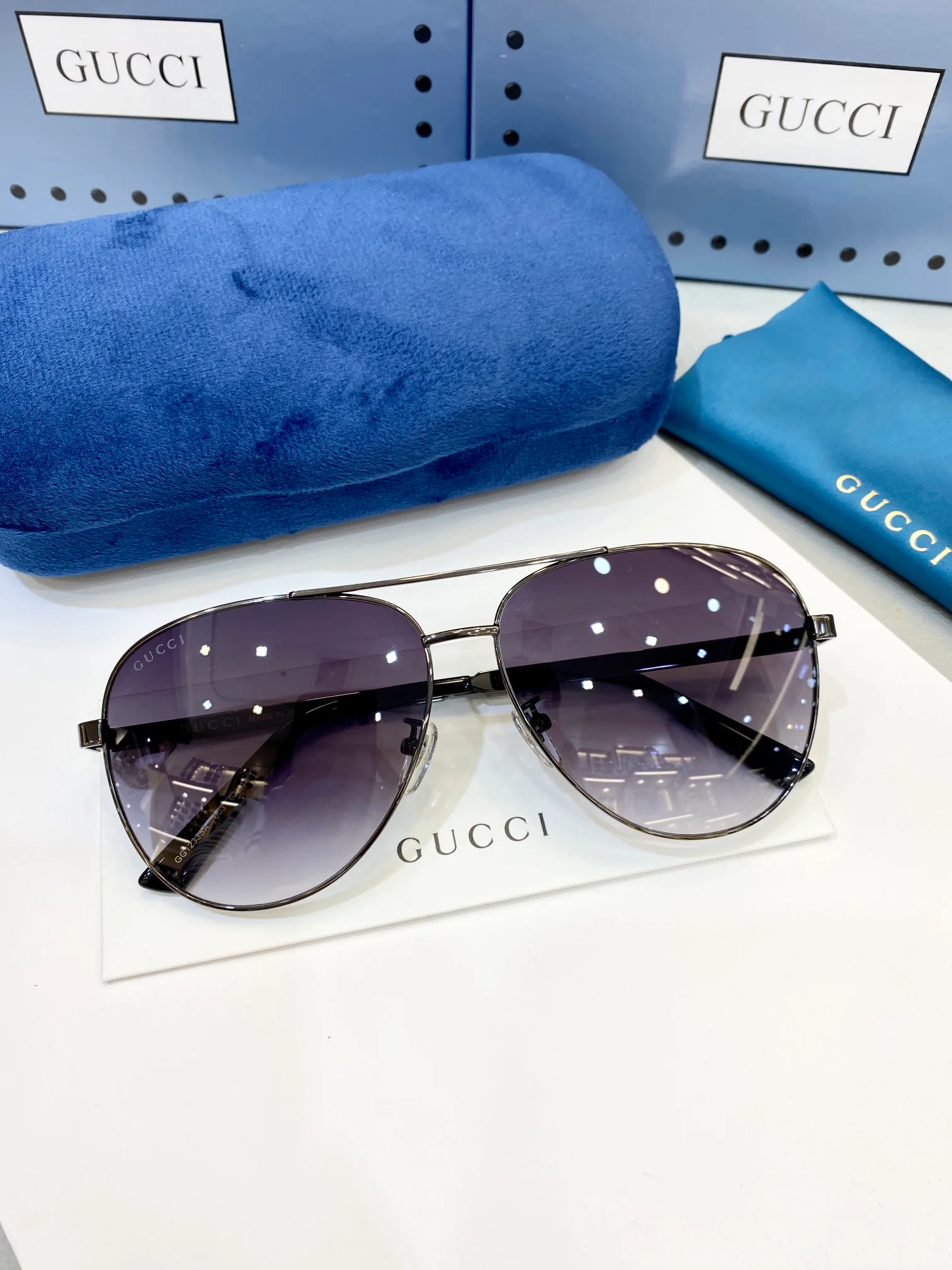 Очки Gucci 3876879