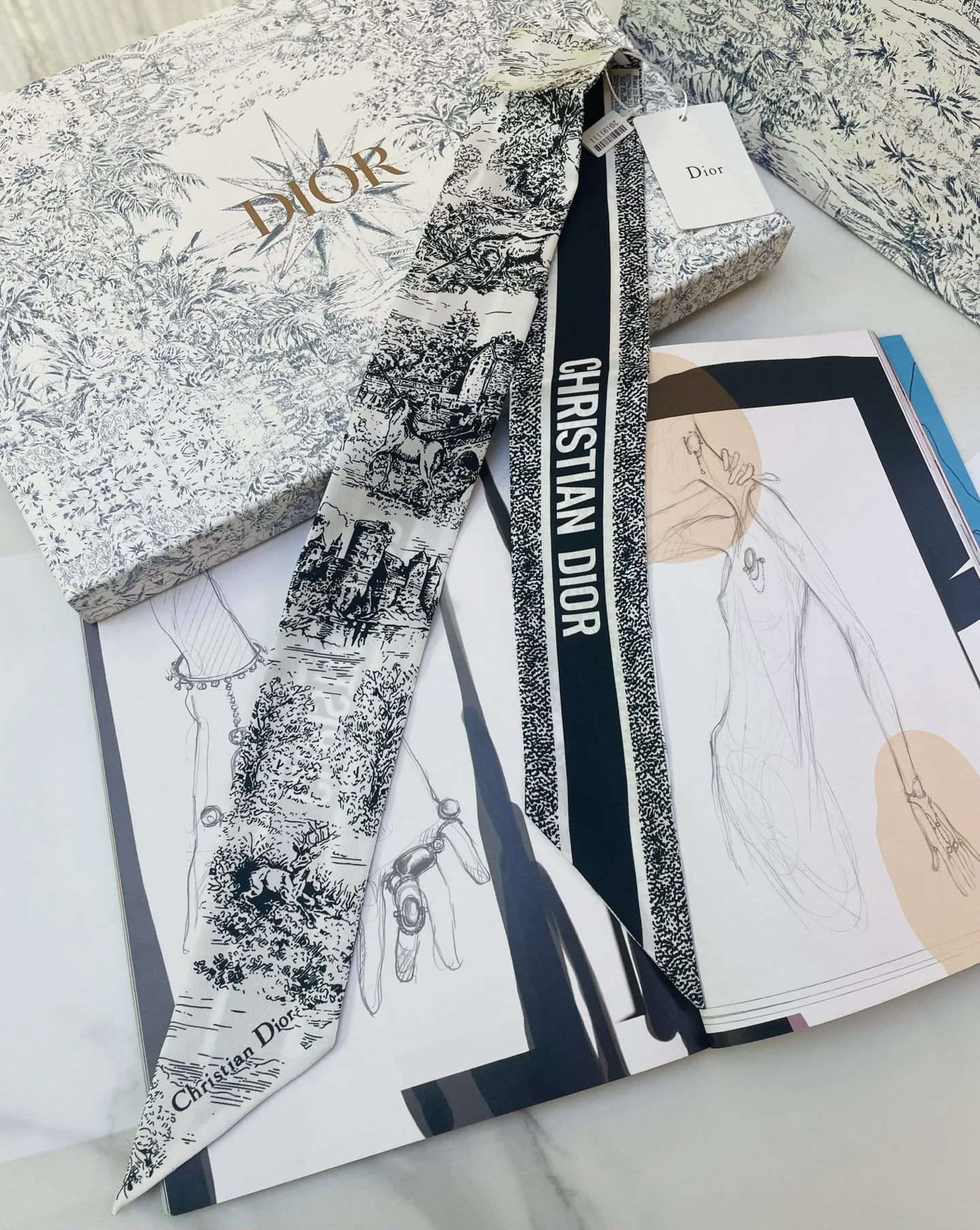 Платки Christian Dior 11460447