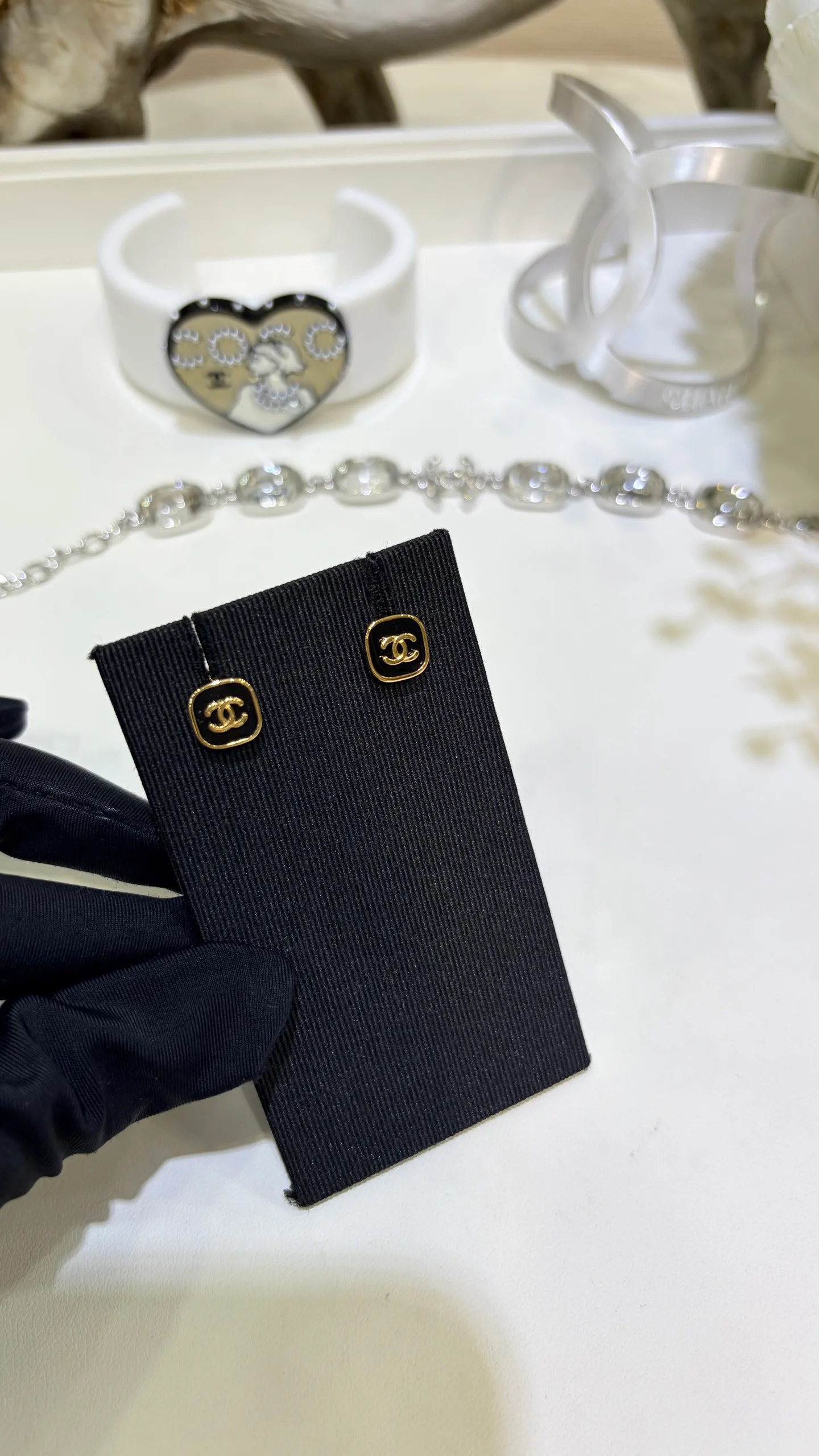 Бижутерия Chanel 18059084