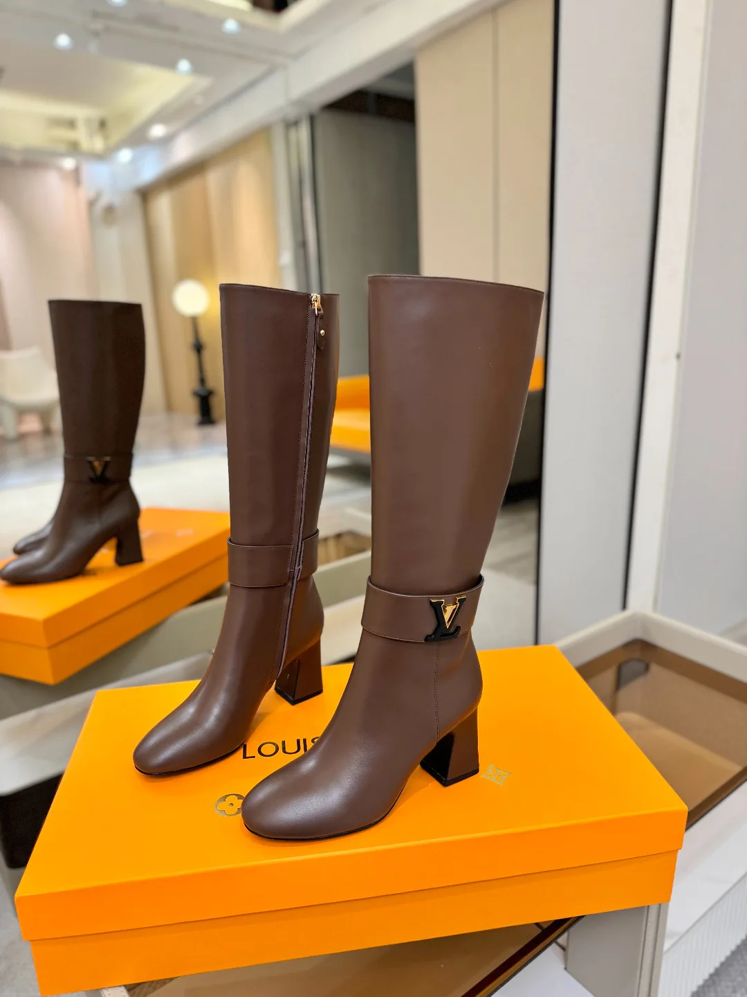 Сапоги Женские Louis Vuitton 520238