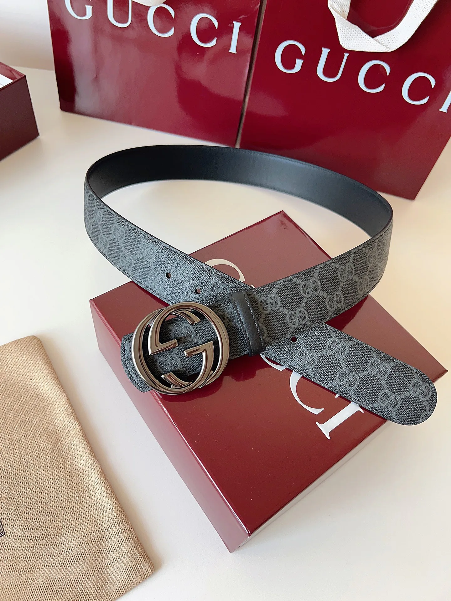 Ремни Gucci 13915260