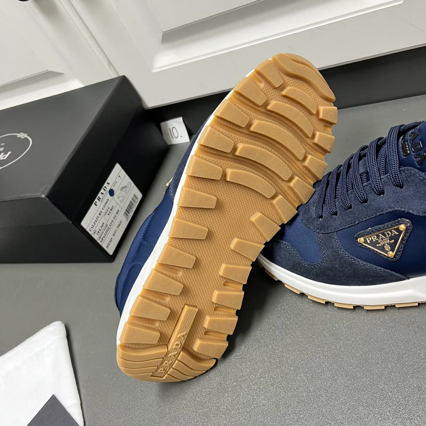 Кроссовки Мужские Prada 2575518