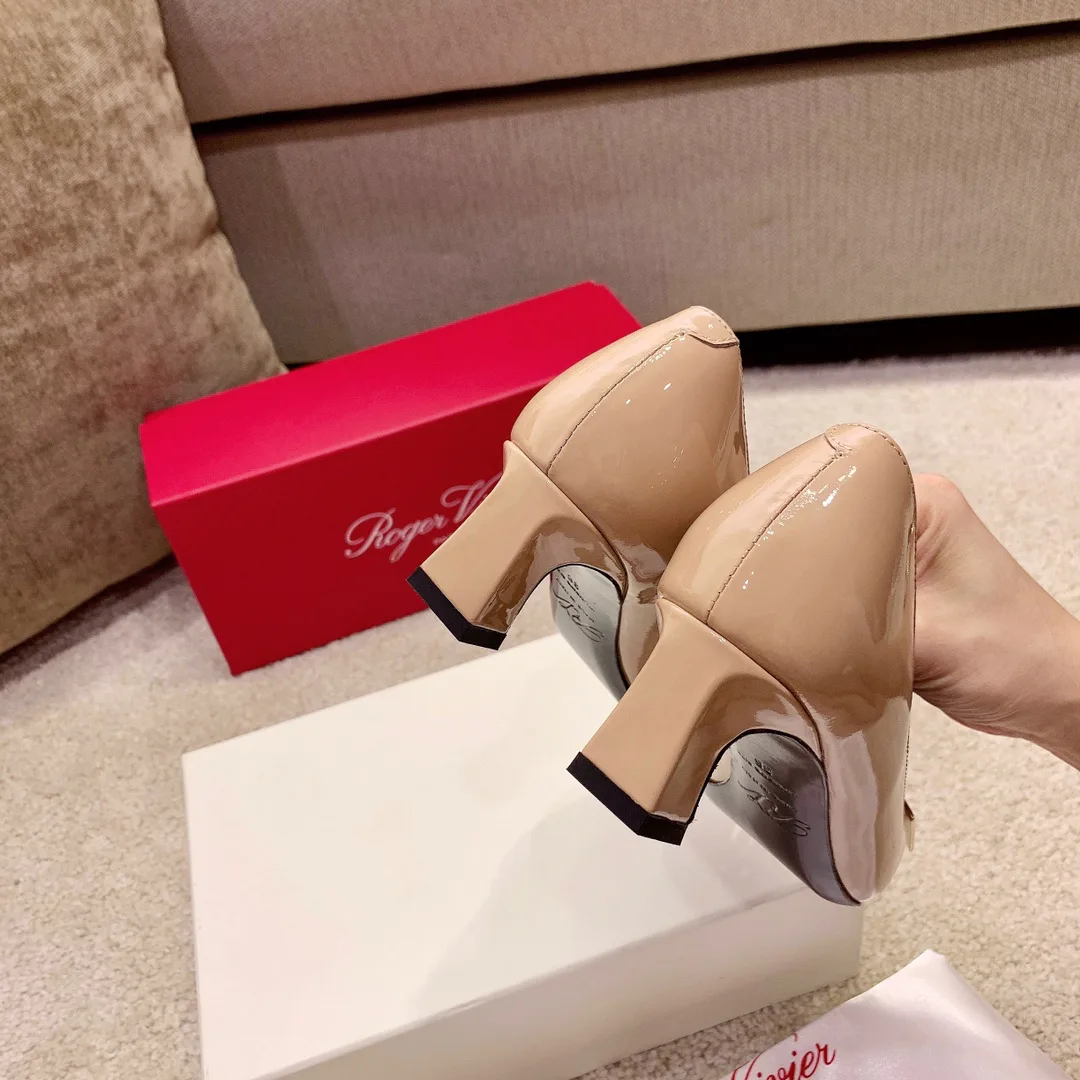 Туфли Женские Roger Vivier 17550720