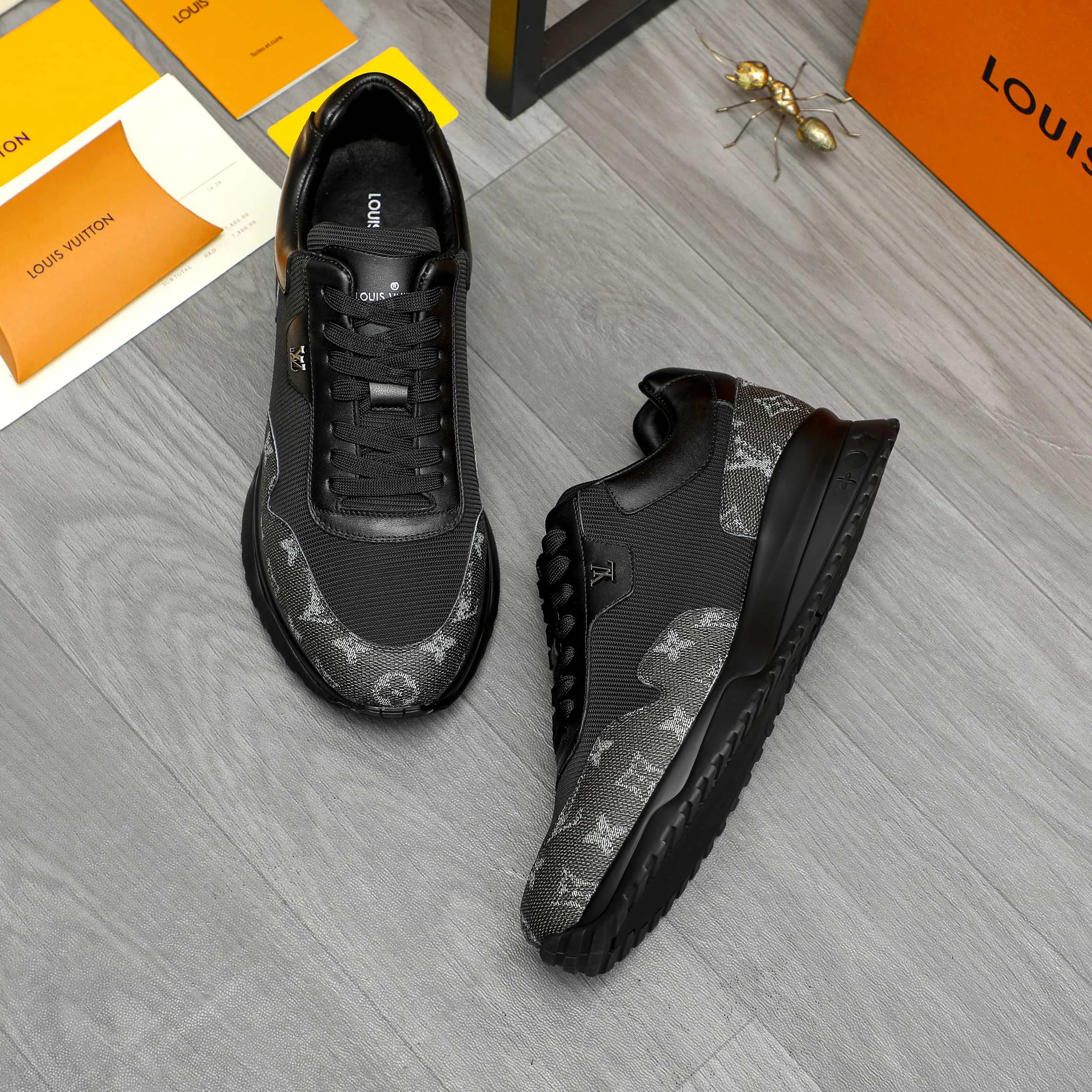 Кроссовки Мужские Louis Vuitton 288022