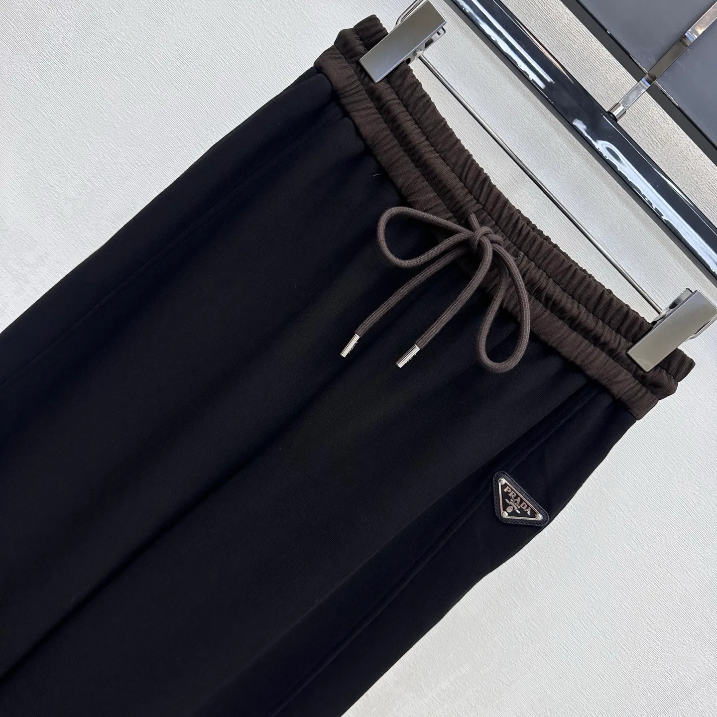 Брюки Женские Prada 18327994