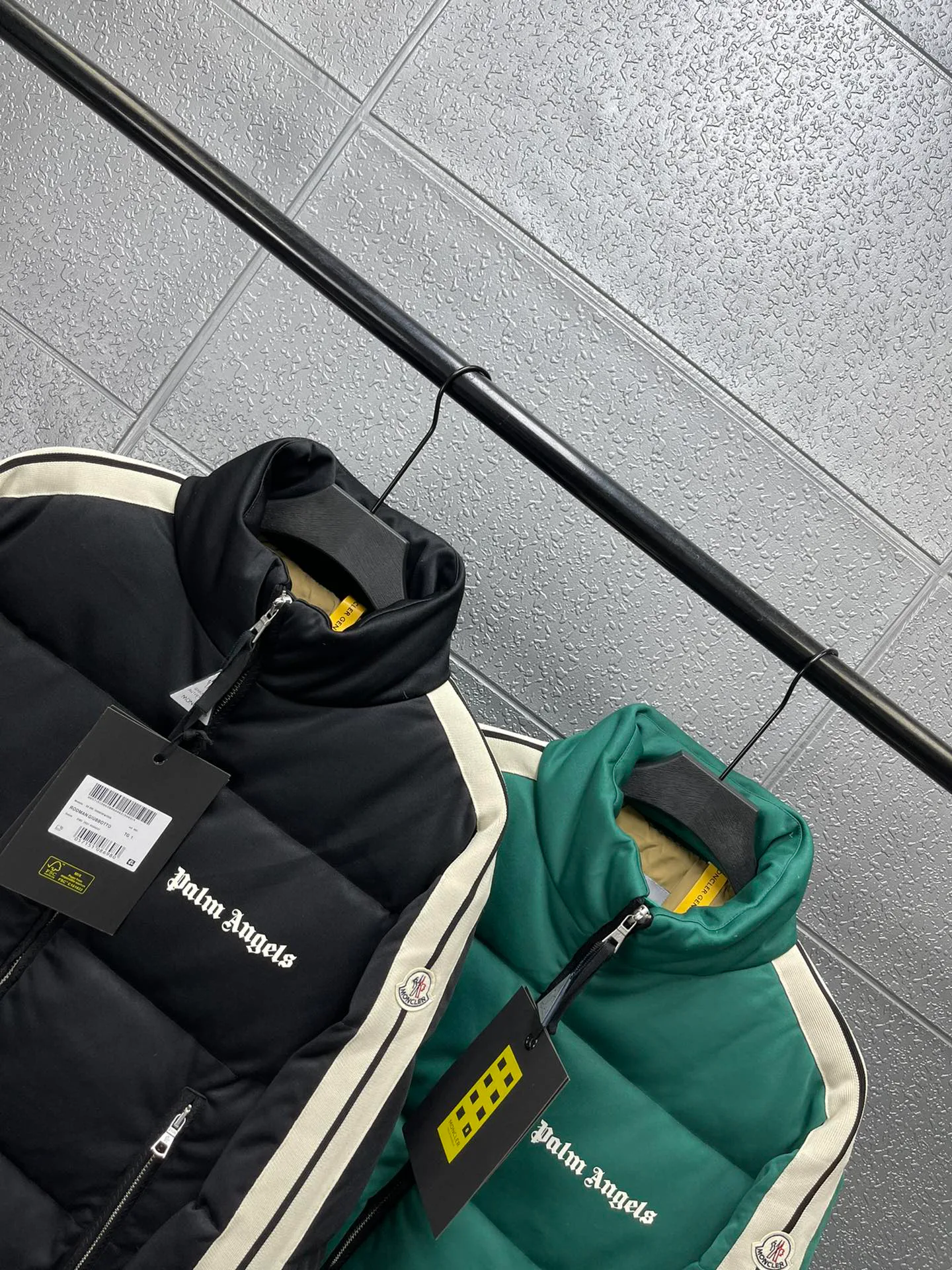 Куртки И Пуховики Мужские Moncler 816398