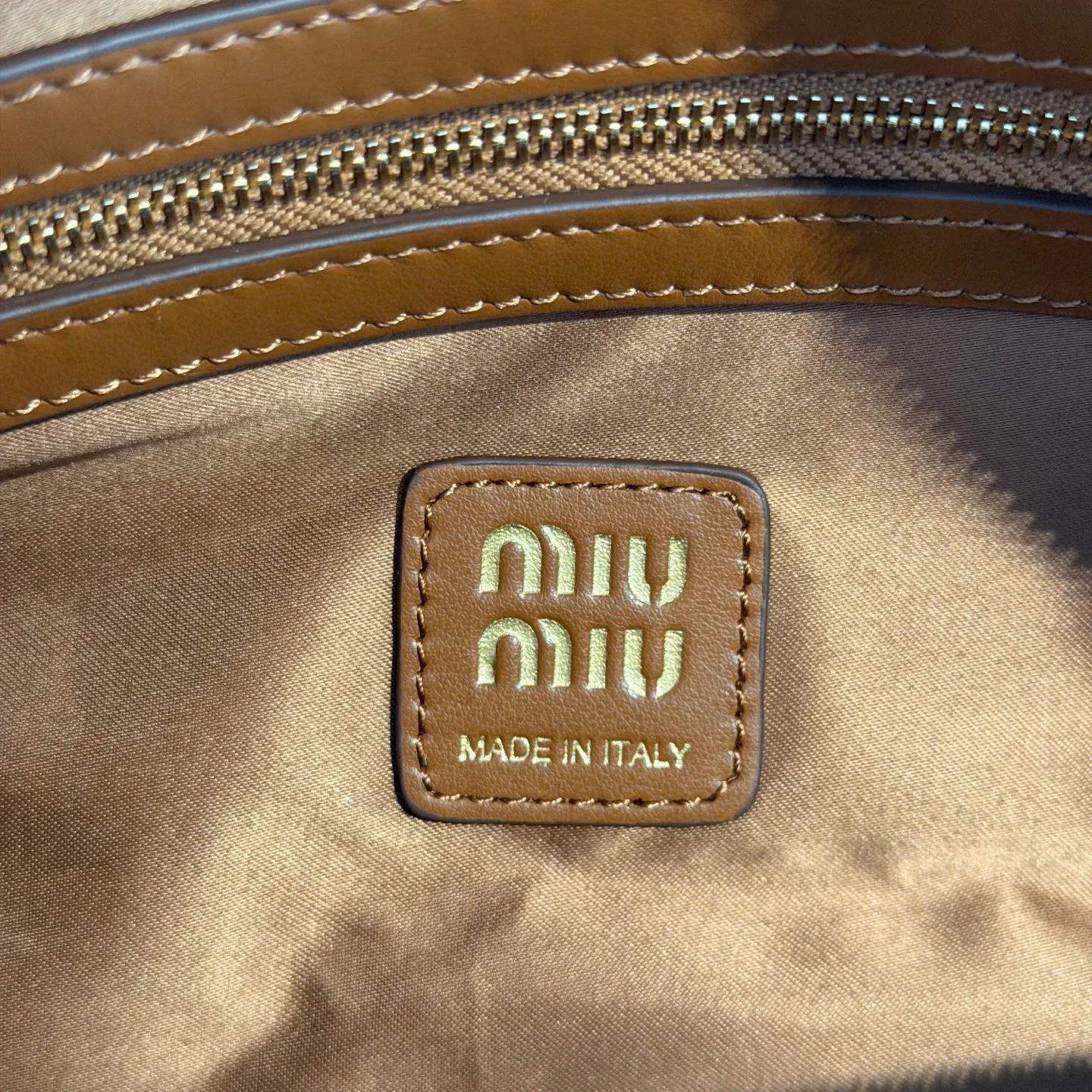 Классические Сумки Женские Miu Miu 1850108