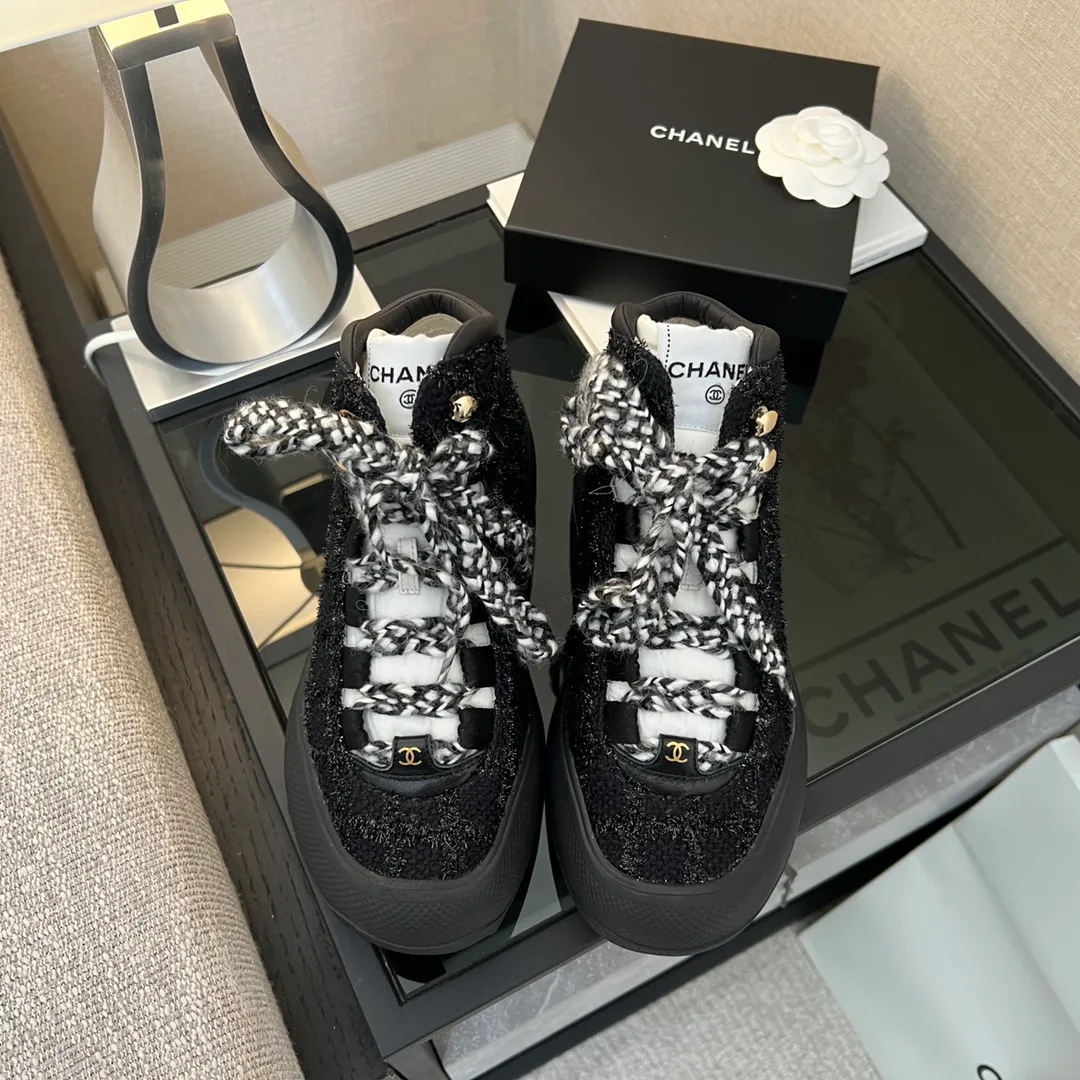 Кроссовки Женские Chanel 2937726