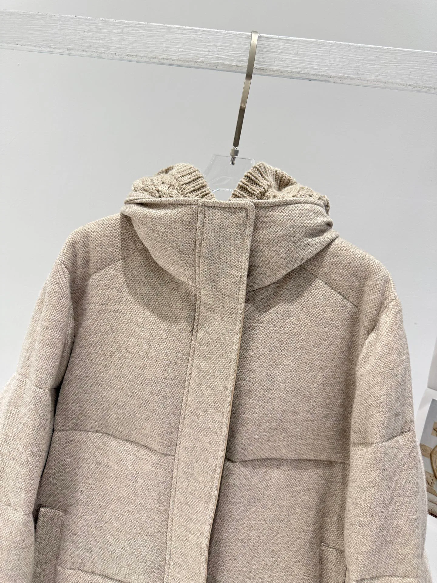 Куртки И Пуховики Женские Loro Piana 19474267