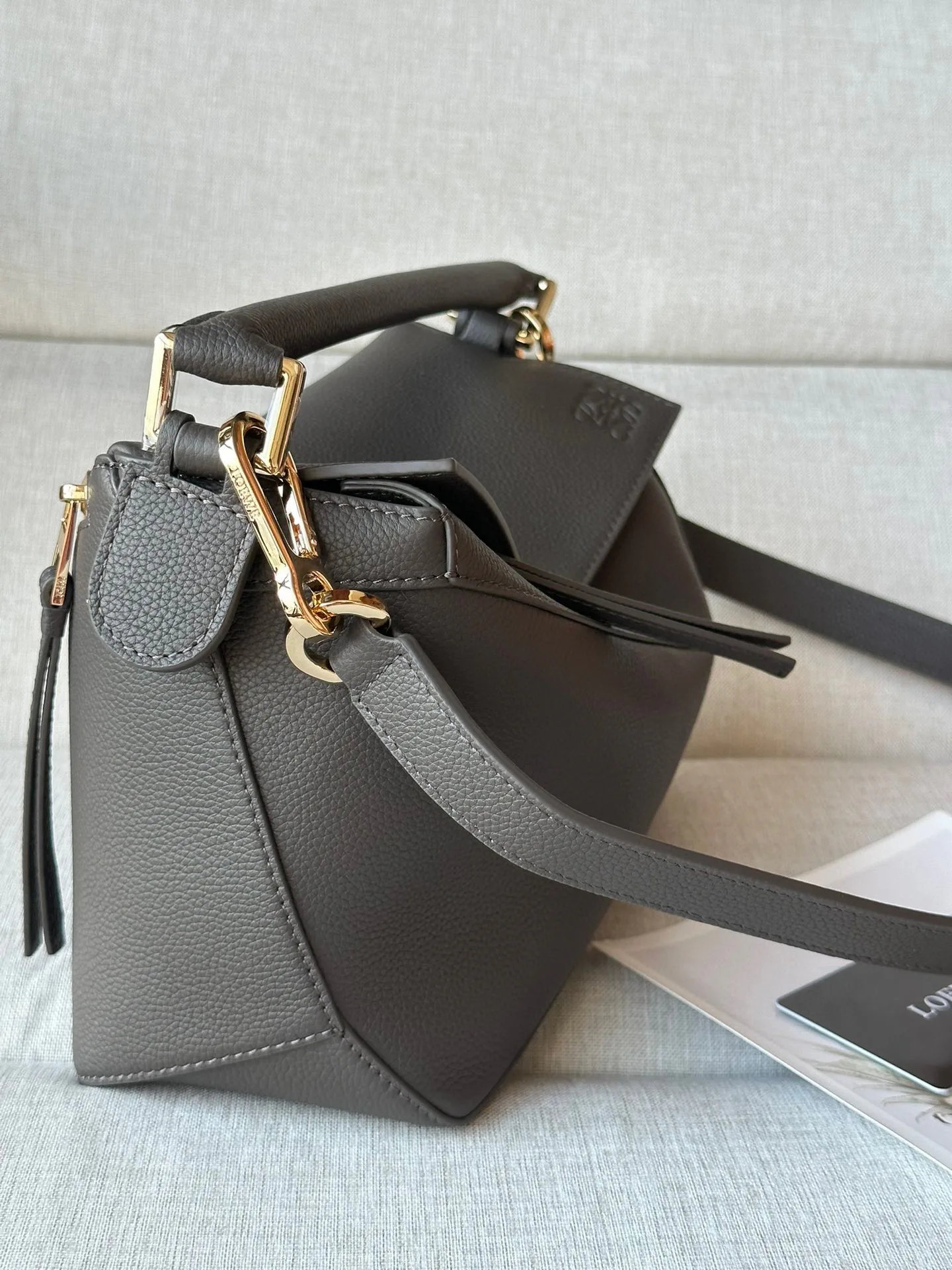 Классические Сумки Женские Loewe 13339539