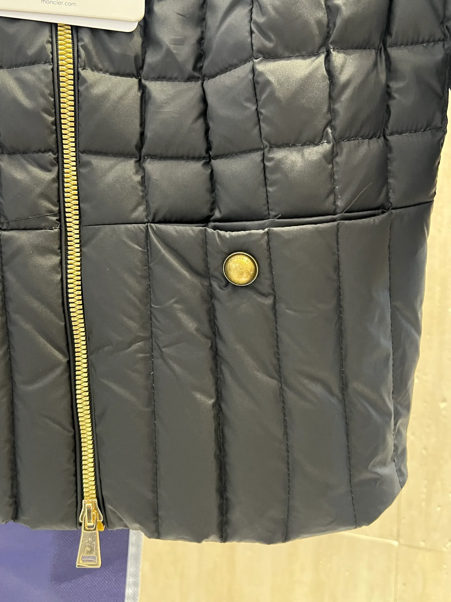 Куртки И Пуховики Женские Moncler 18658017