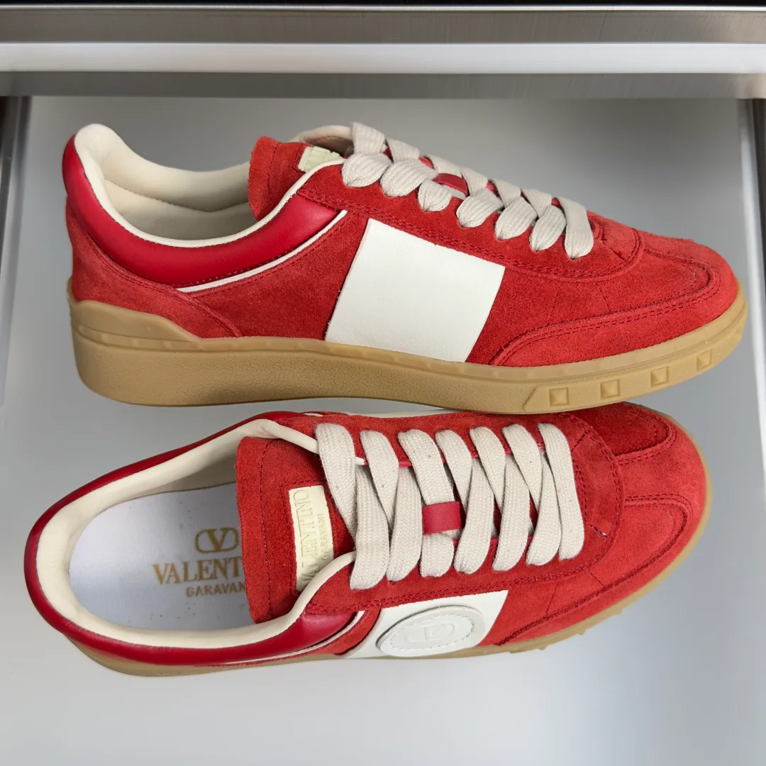 Кроссовки Женские Valentino 19175900