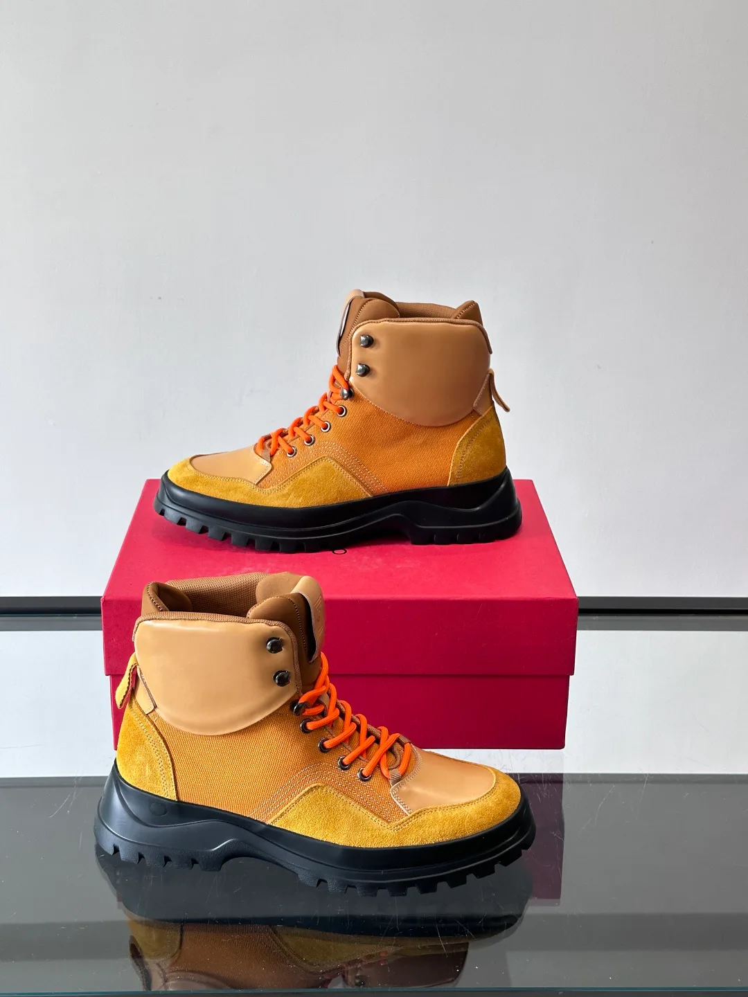 Ботинки Женские Salvatore Ferragamo 241801