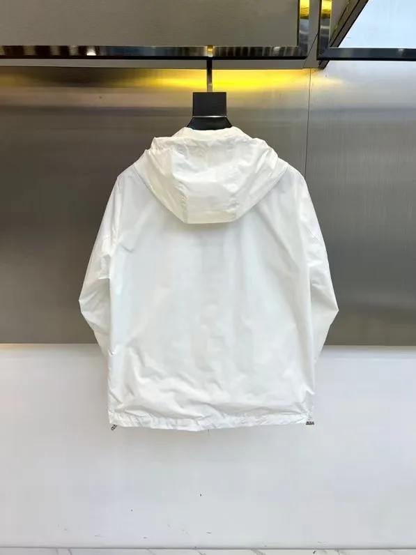 Куртки И Пуховики Женские Fendi 558482