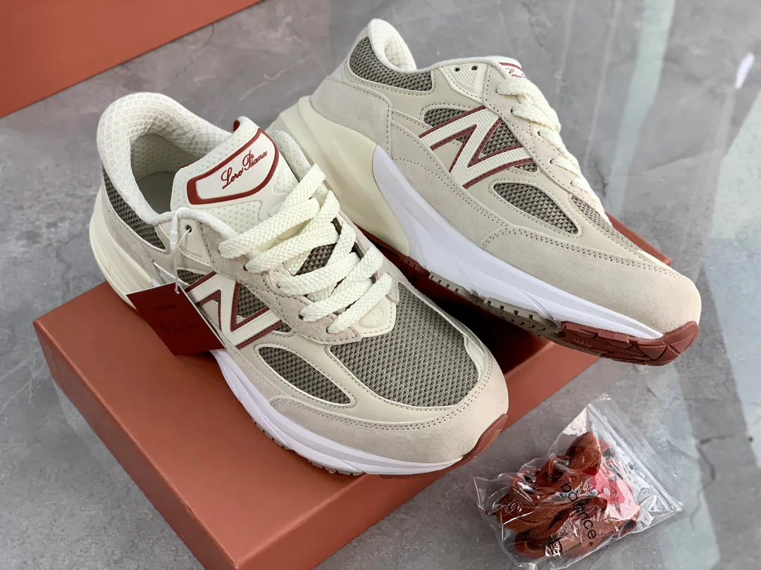 Кроссовки Женские Loro Piana 9336