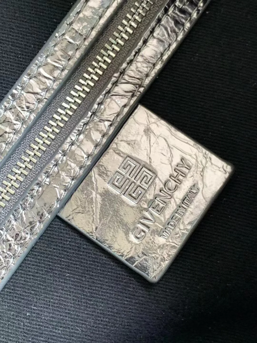 Сумки На Ремне Женские Givenchy 393517