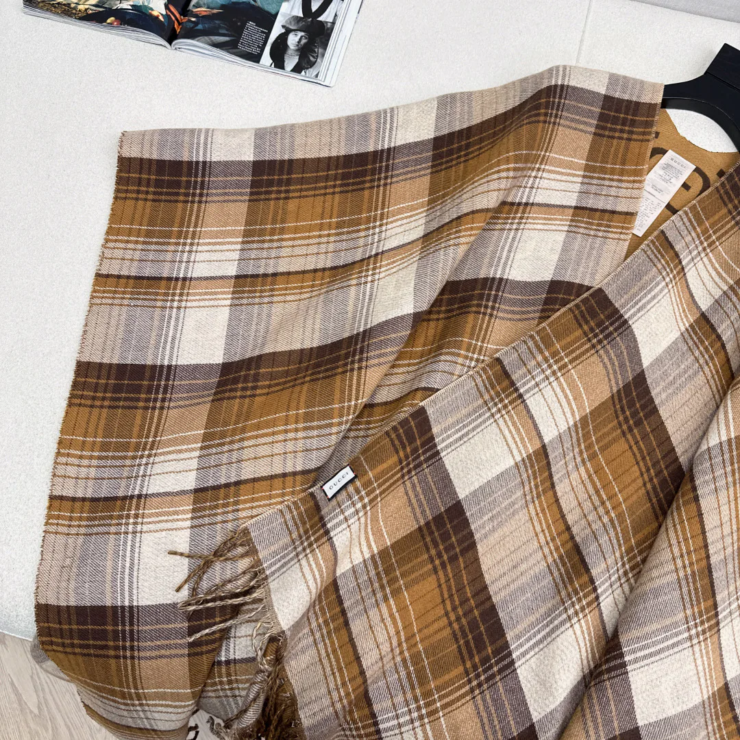 Шарфы Gucci 506539