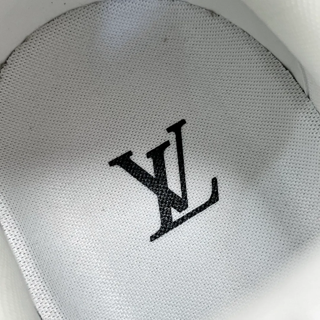 Кроссовки Мужские Louis Vuitton 3852953