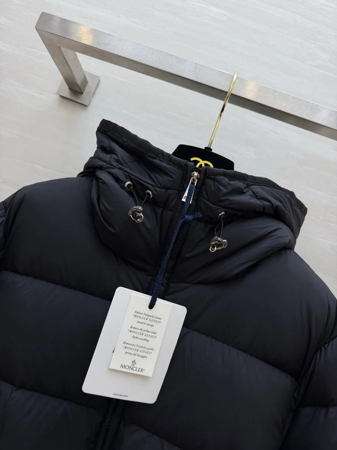 Куртки И Пуховики Женские Moncler 19018537
