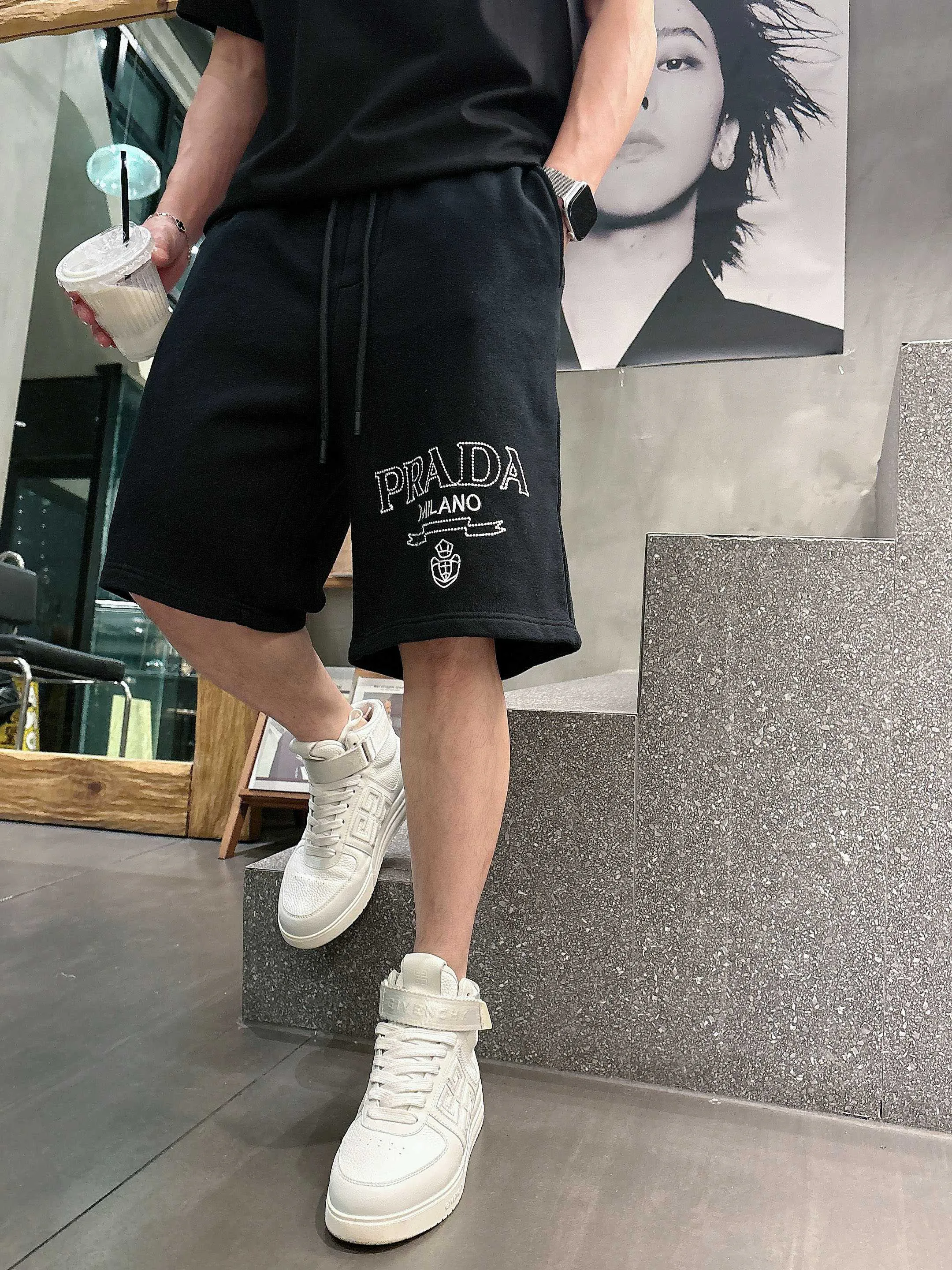 Шорты Мужские Prada 17468338