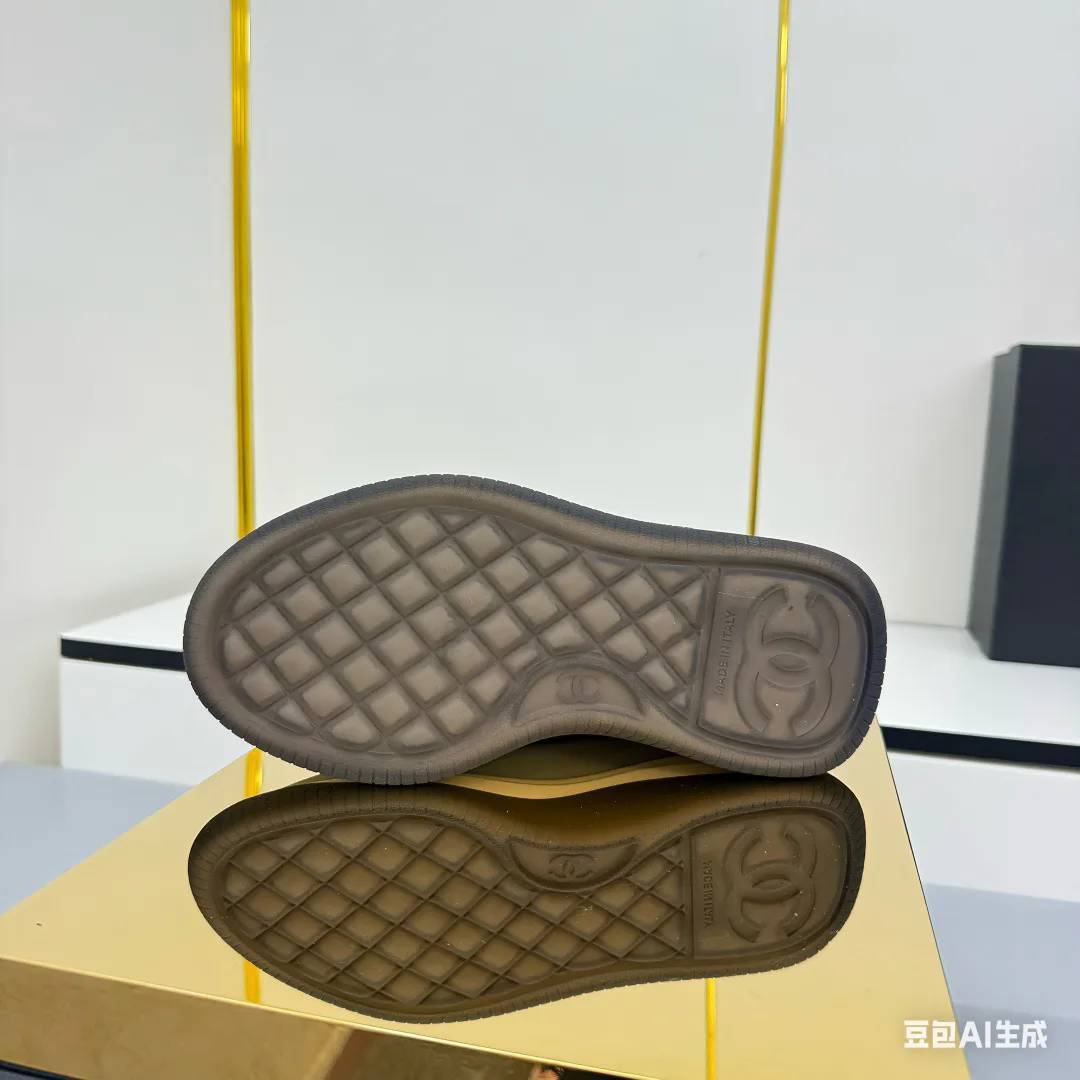 Кроссовки Женские Chanel 4502704