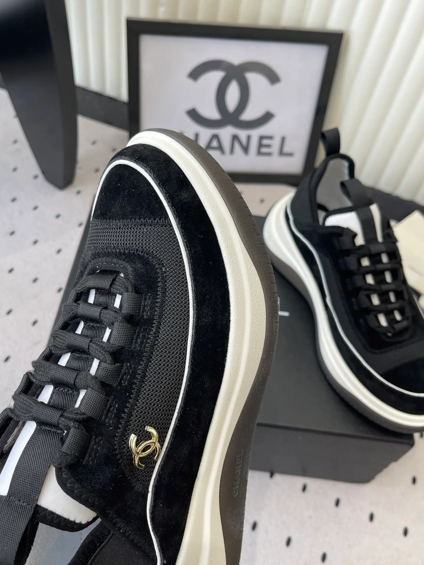 Кроссовки Женские Chanel 11791006
